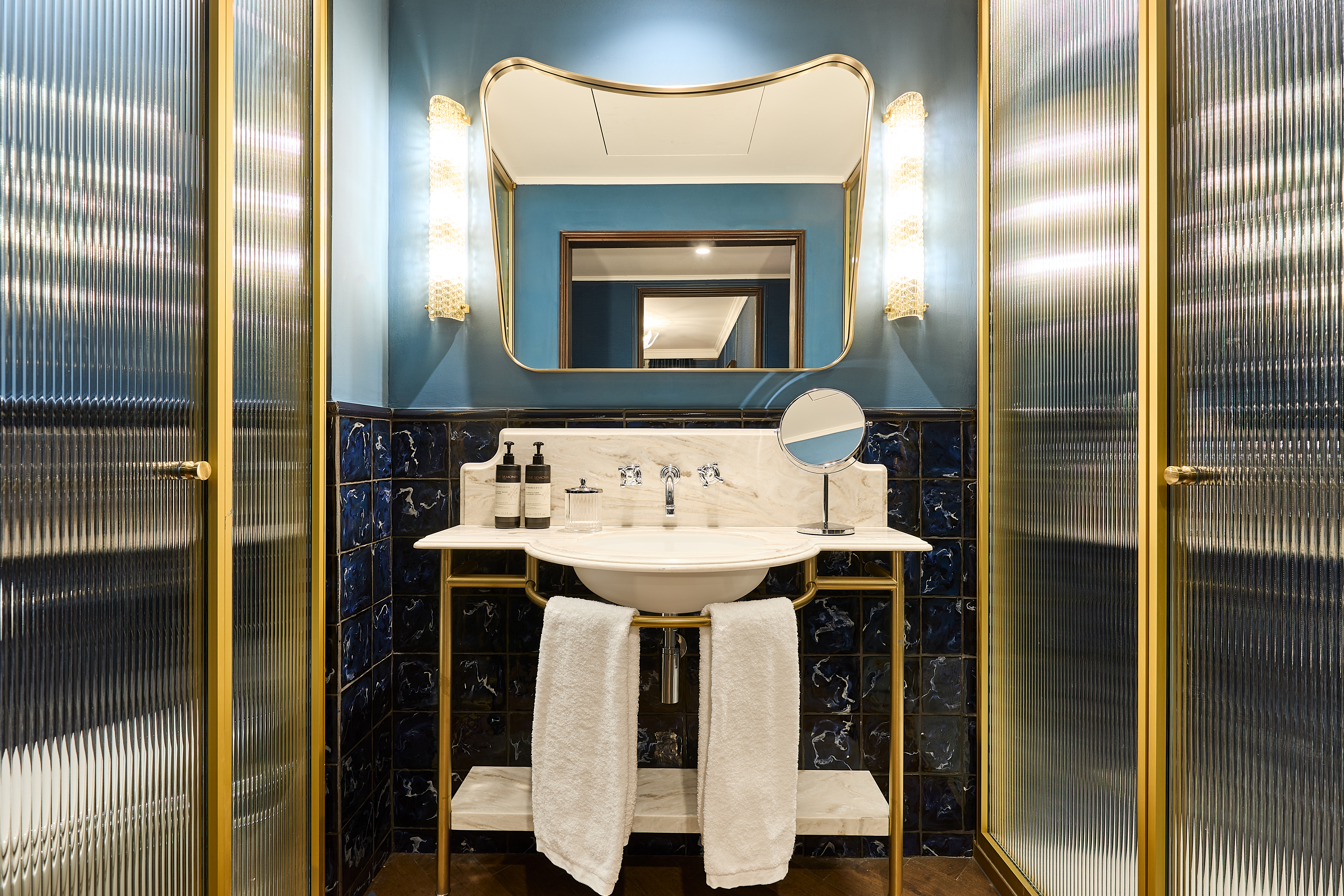 Double Single Deluxe with Balcony