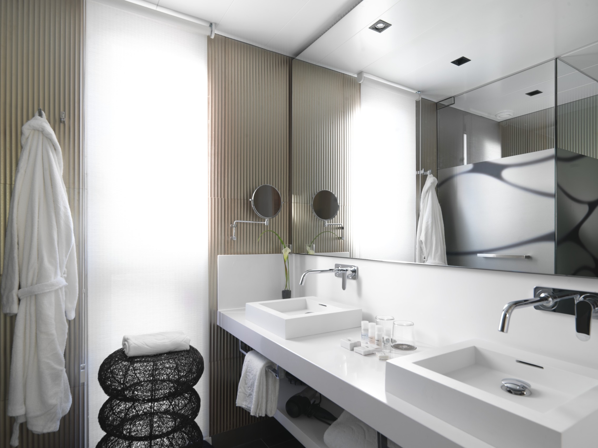 Double or Twin Deluxe