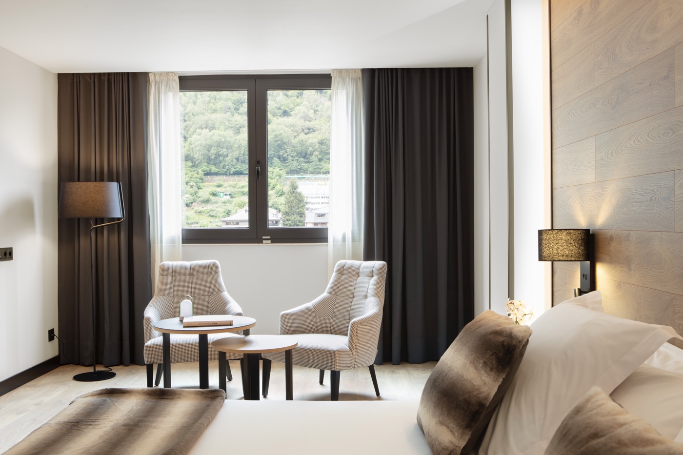 Double or Twin Standard