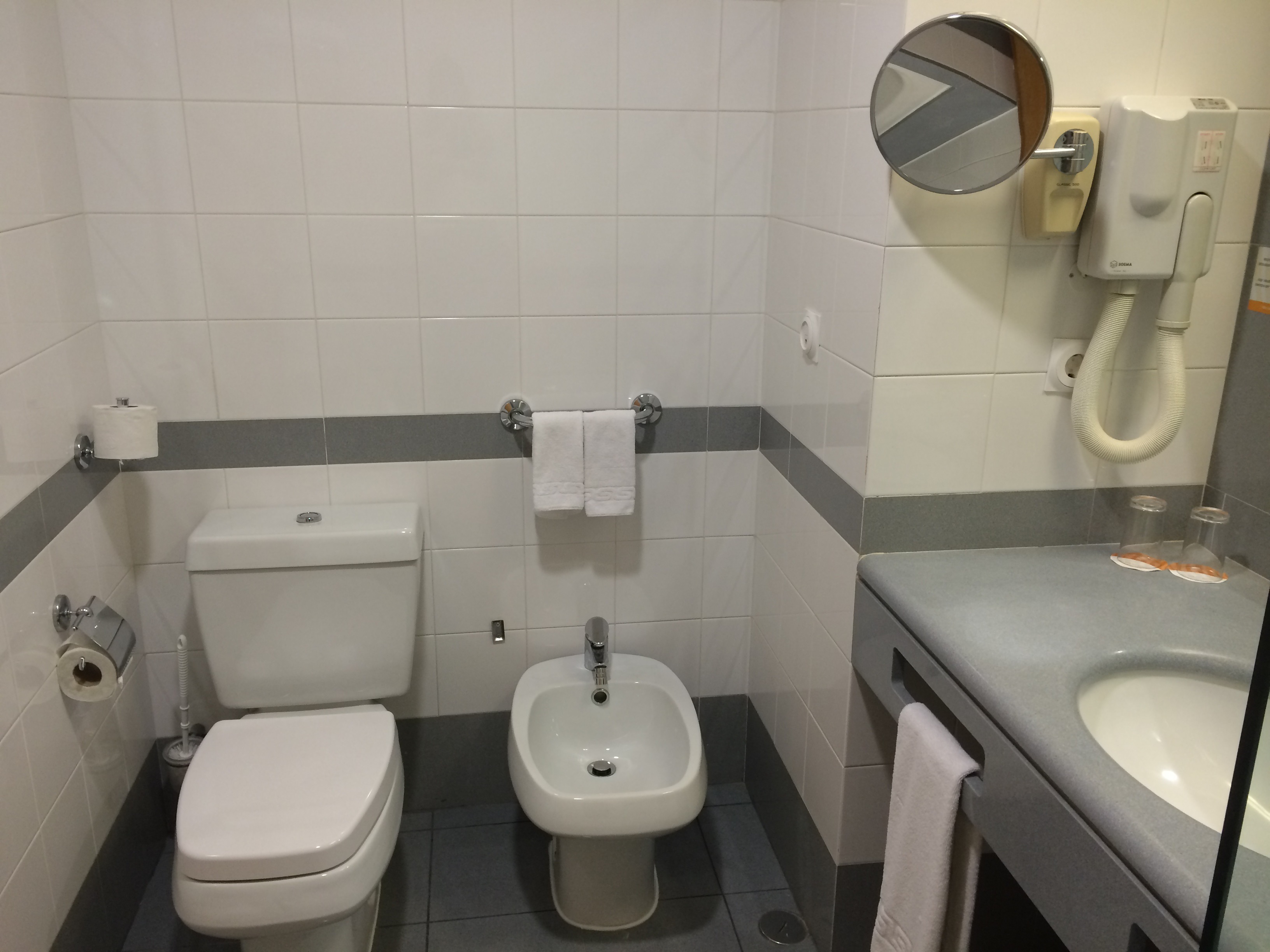 Double or Twin Standard