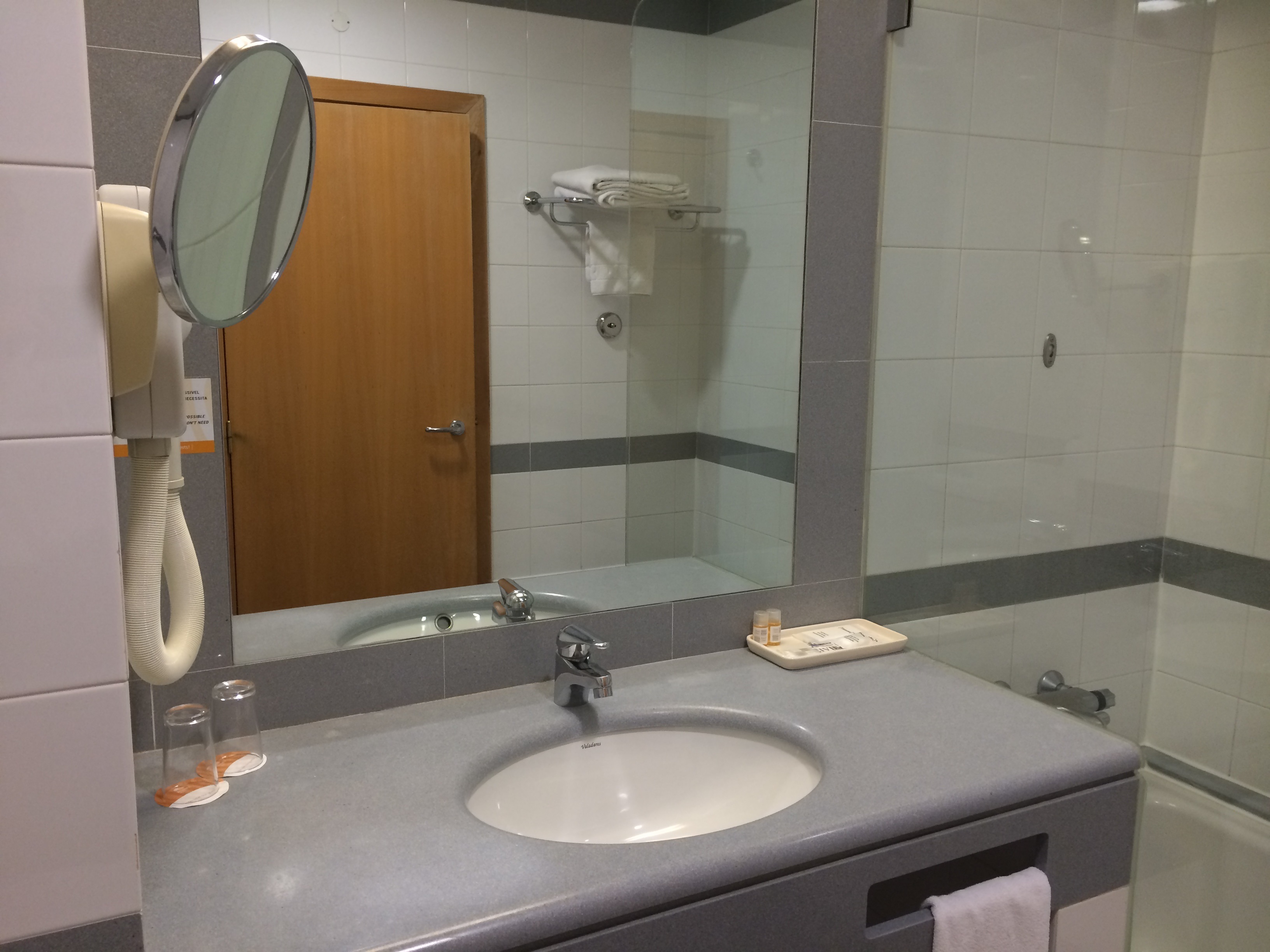 Double or Twin Standard