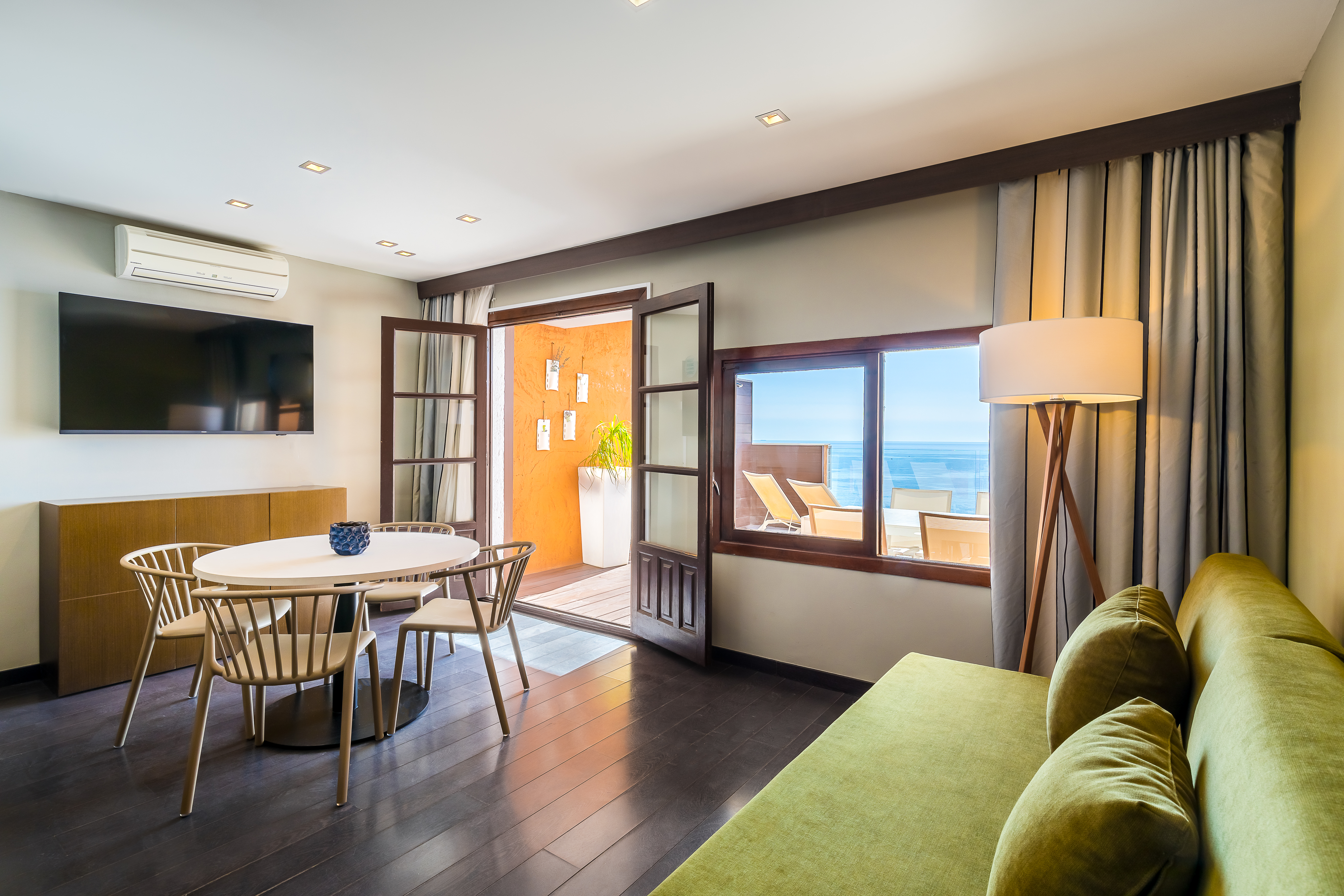 Junior Suite Deluxe Sea View