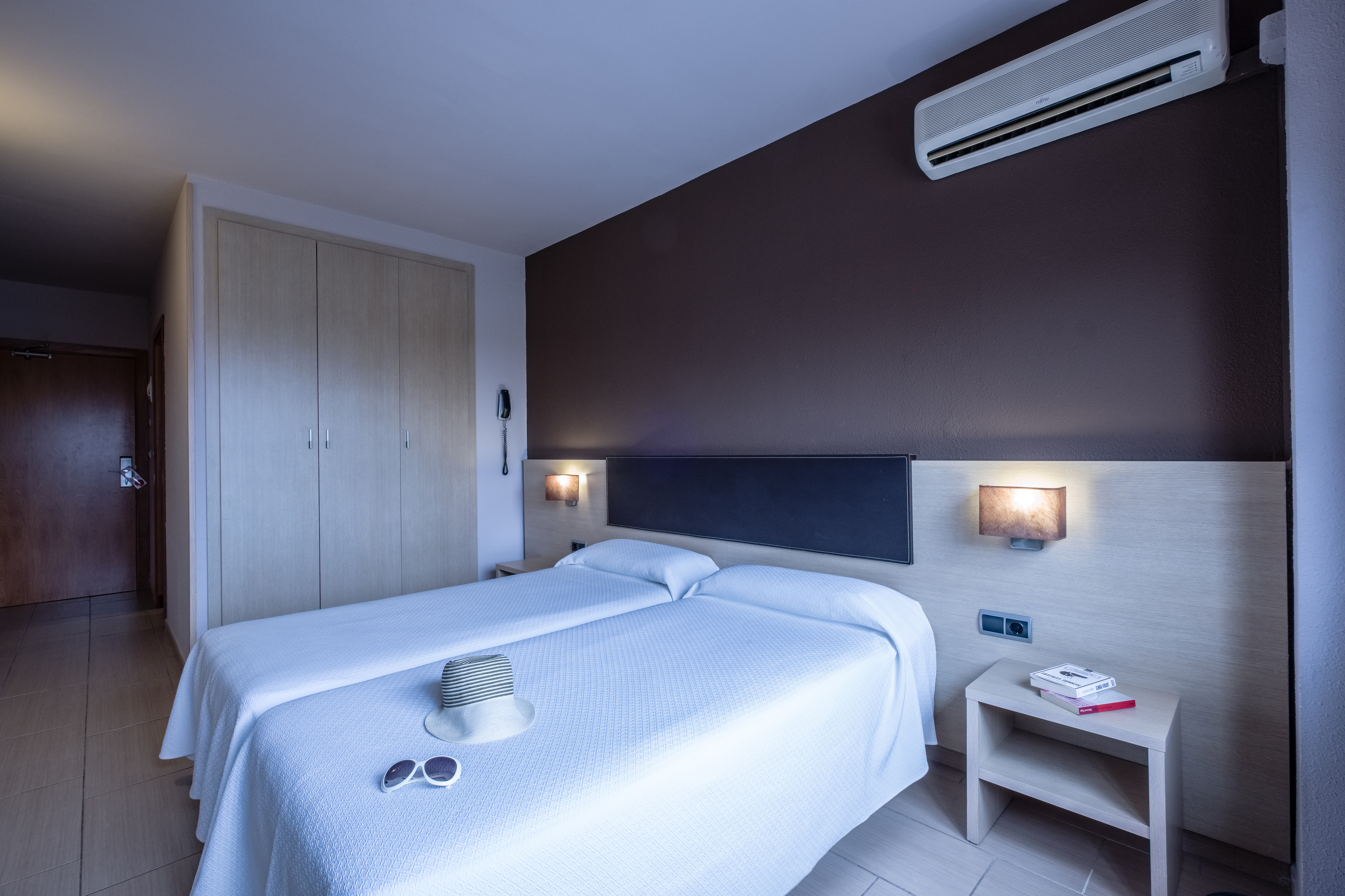 Double or Twin Capacity 3