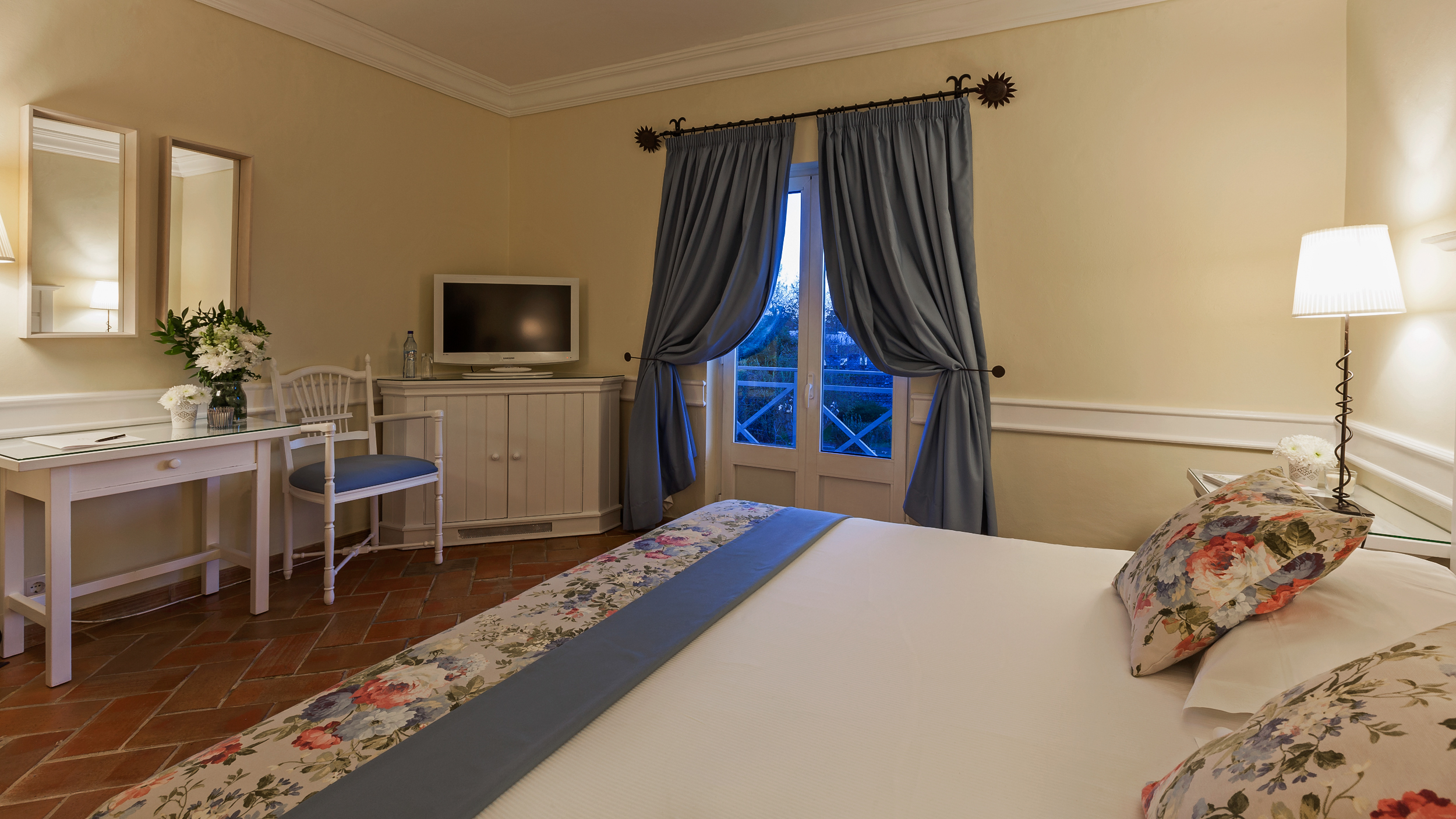 Double or Twin Classic Garden View