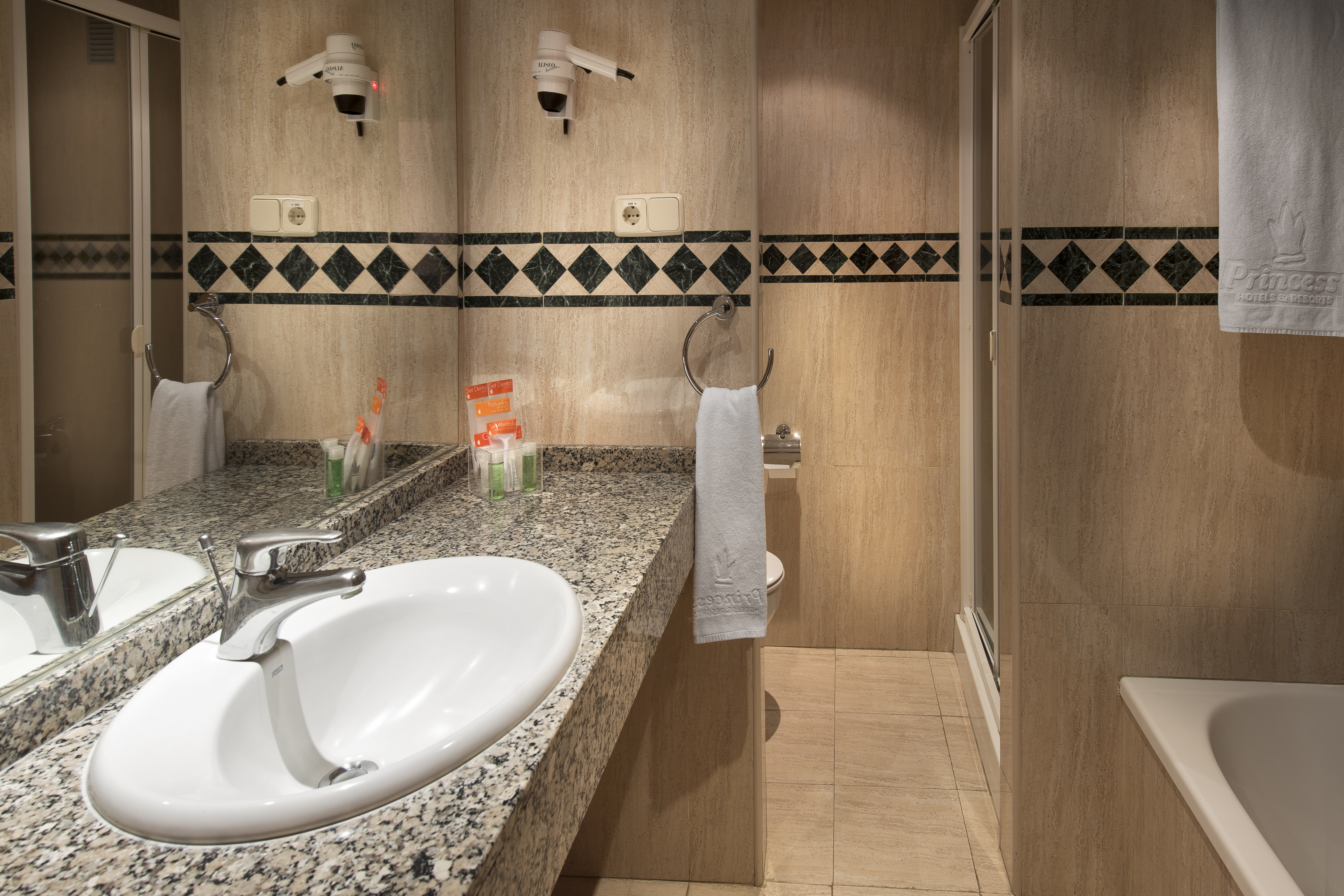 Double or Twin Sea View Capacity 3