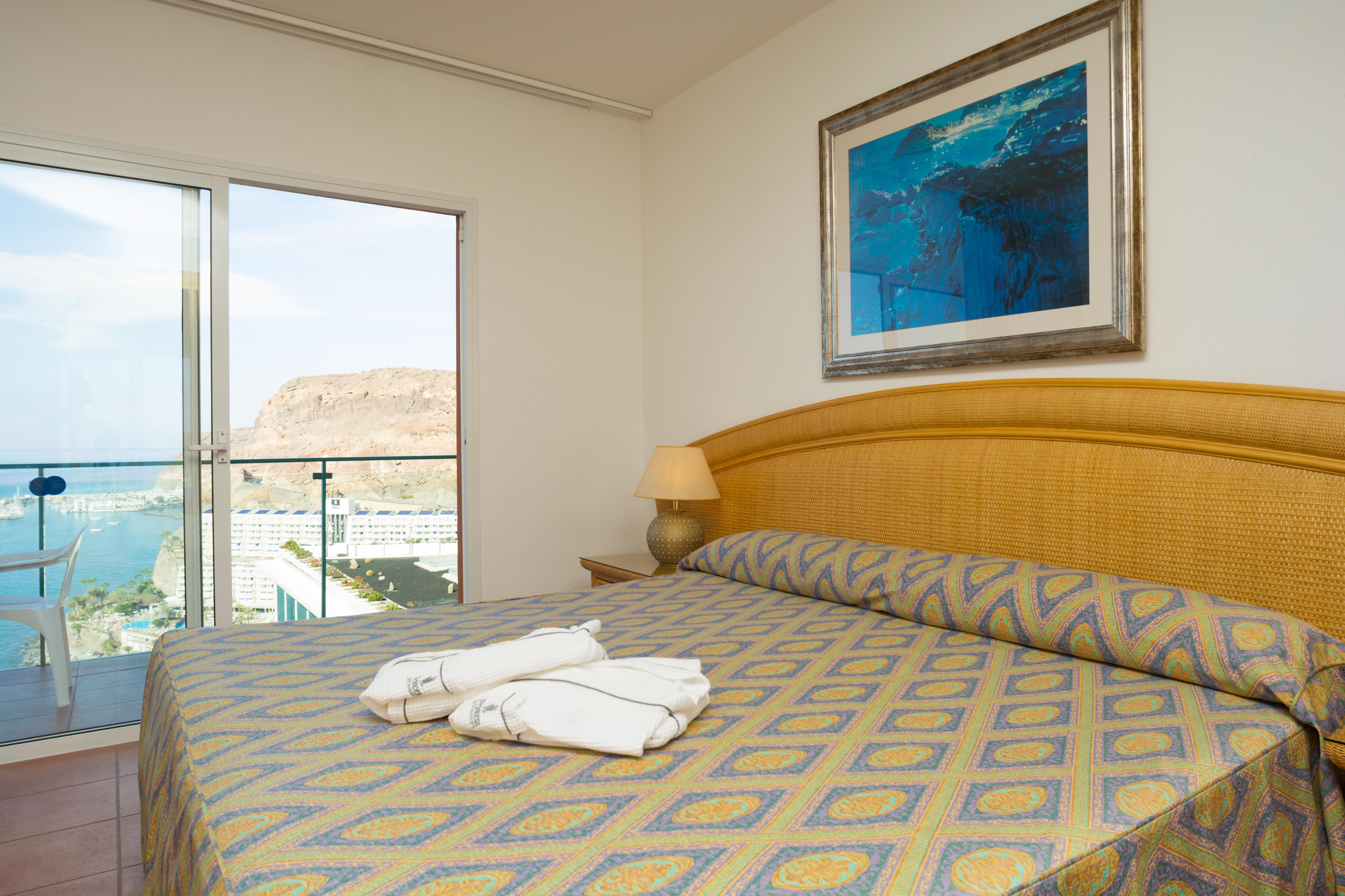 Family Room Superior