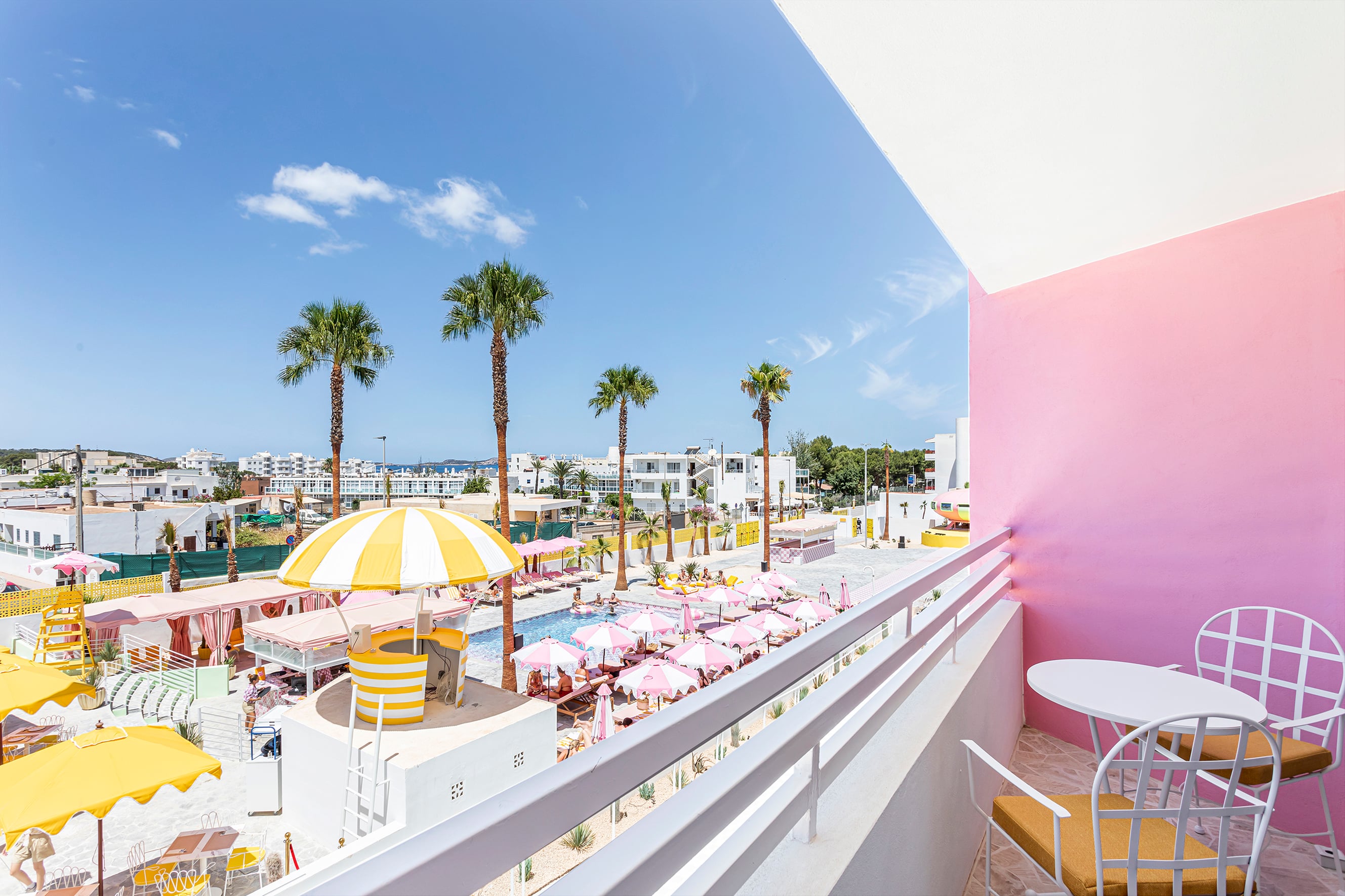 Junior Suite Pool View