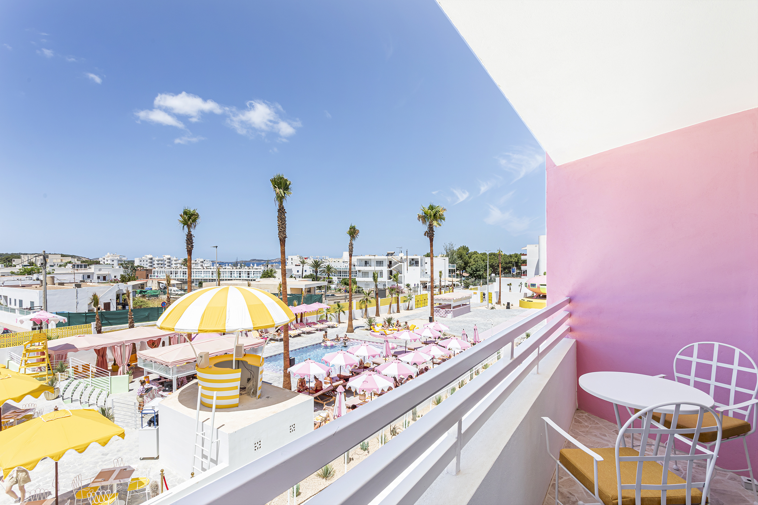 Junior Suite Pool View