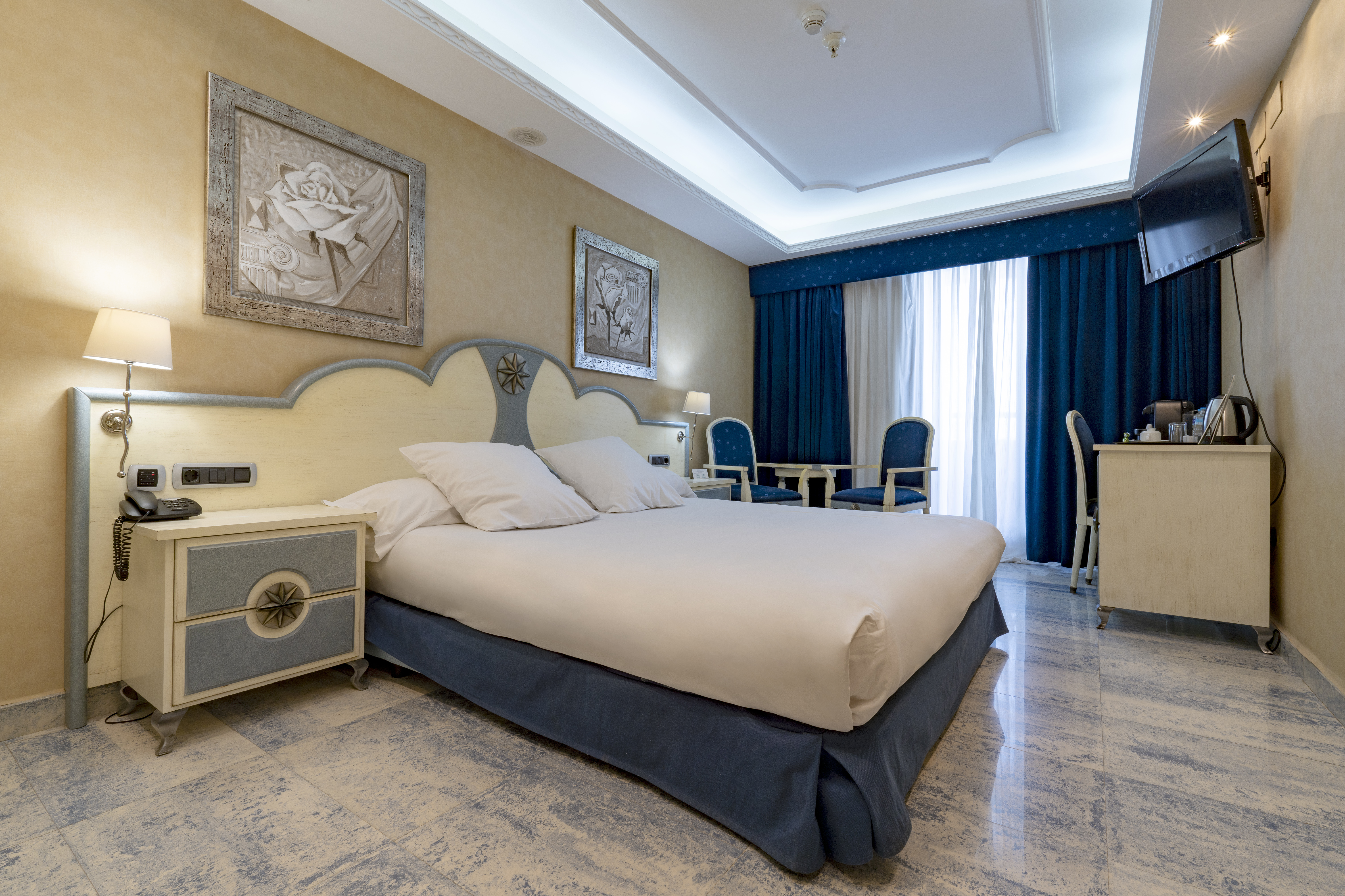 Double or Twin Superior