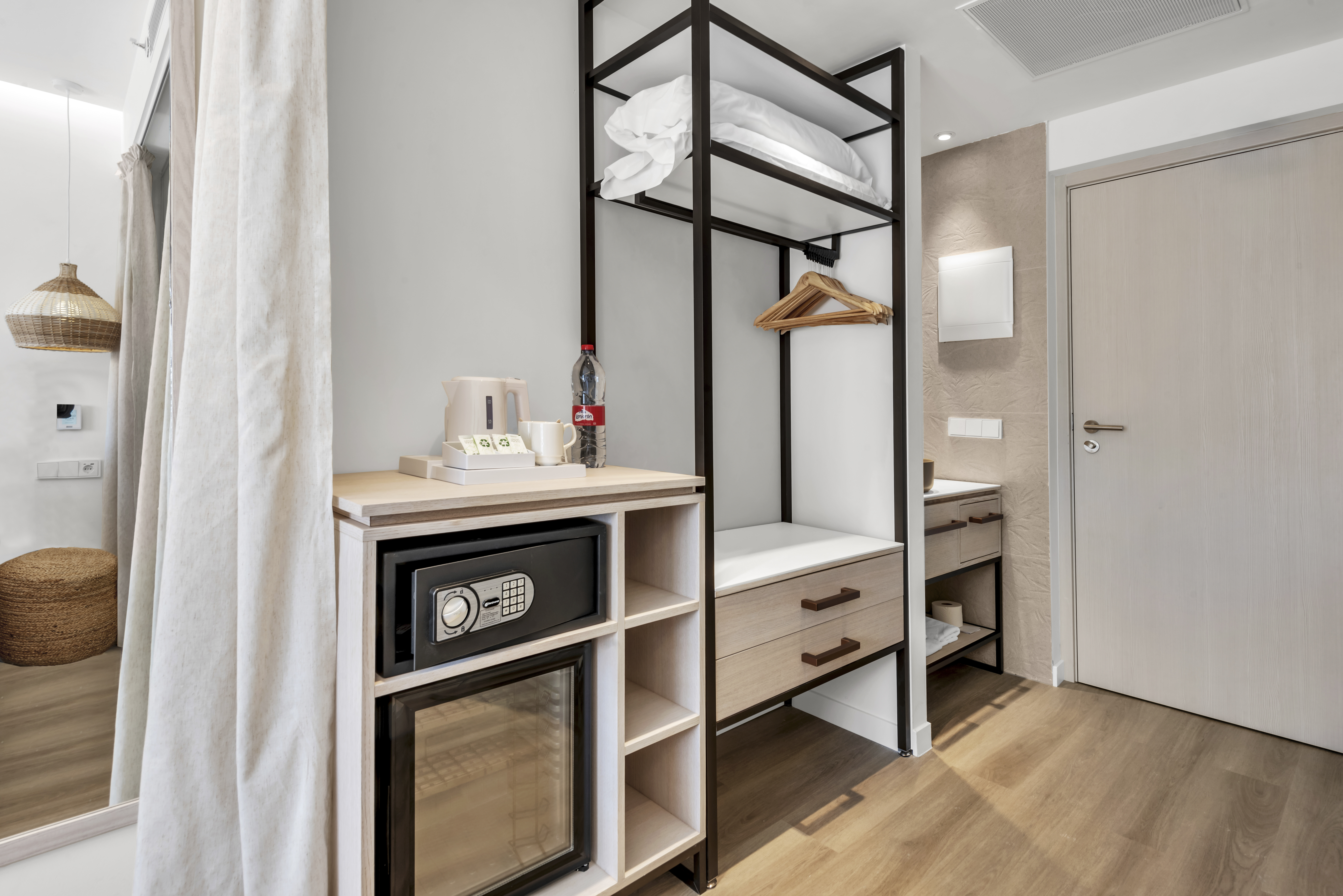 Double or Twin Deluxe Capacity 2