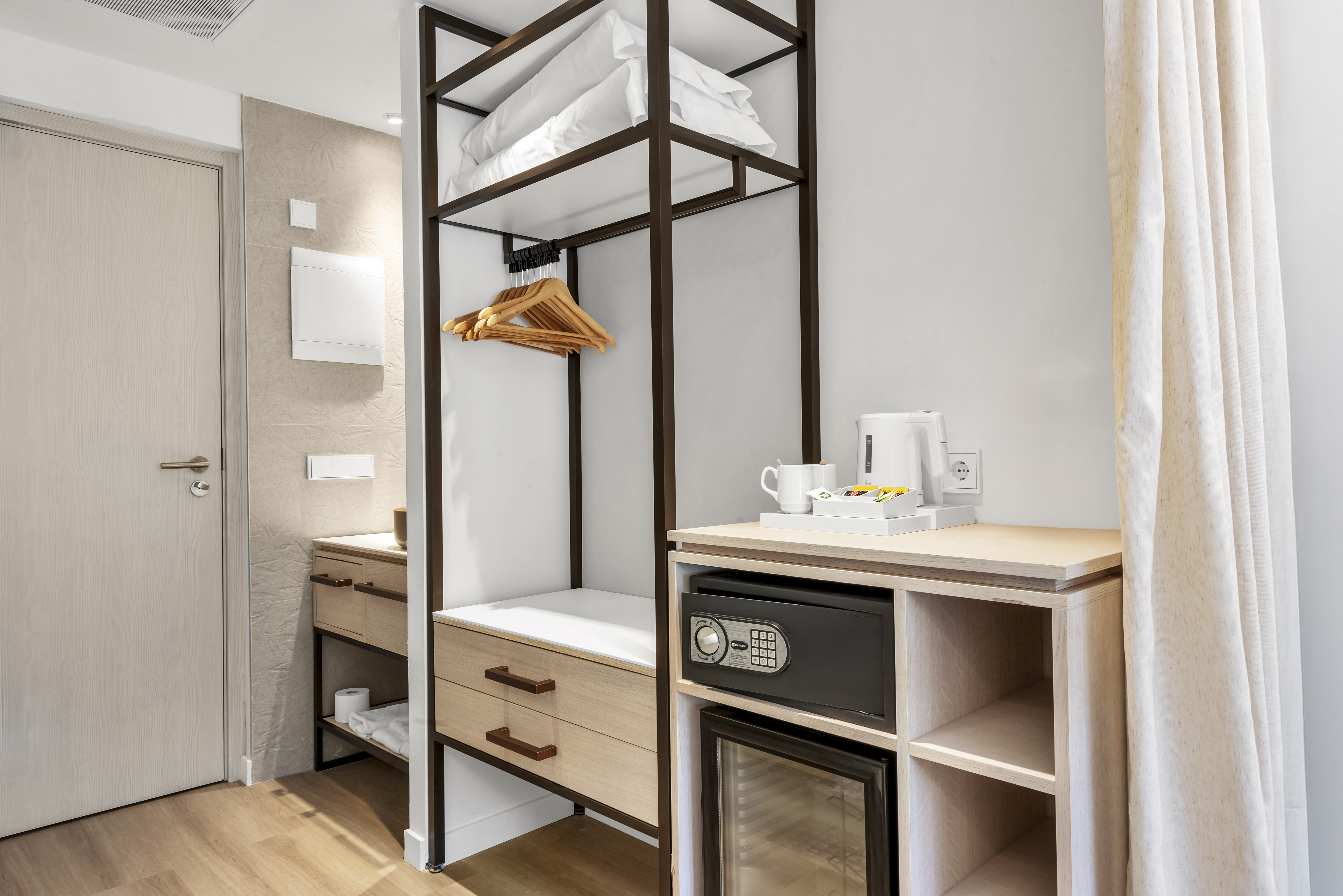 Double or Twin Deluxe Capacity 2