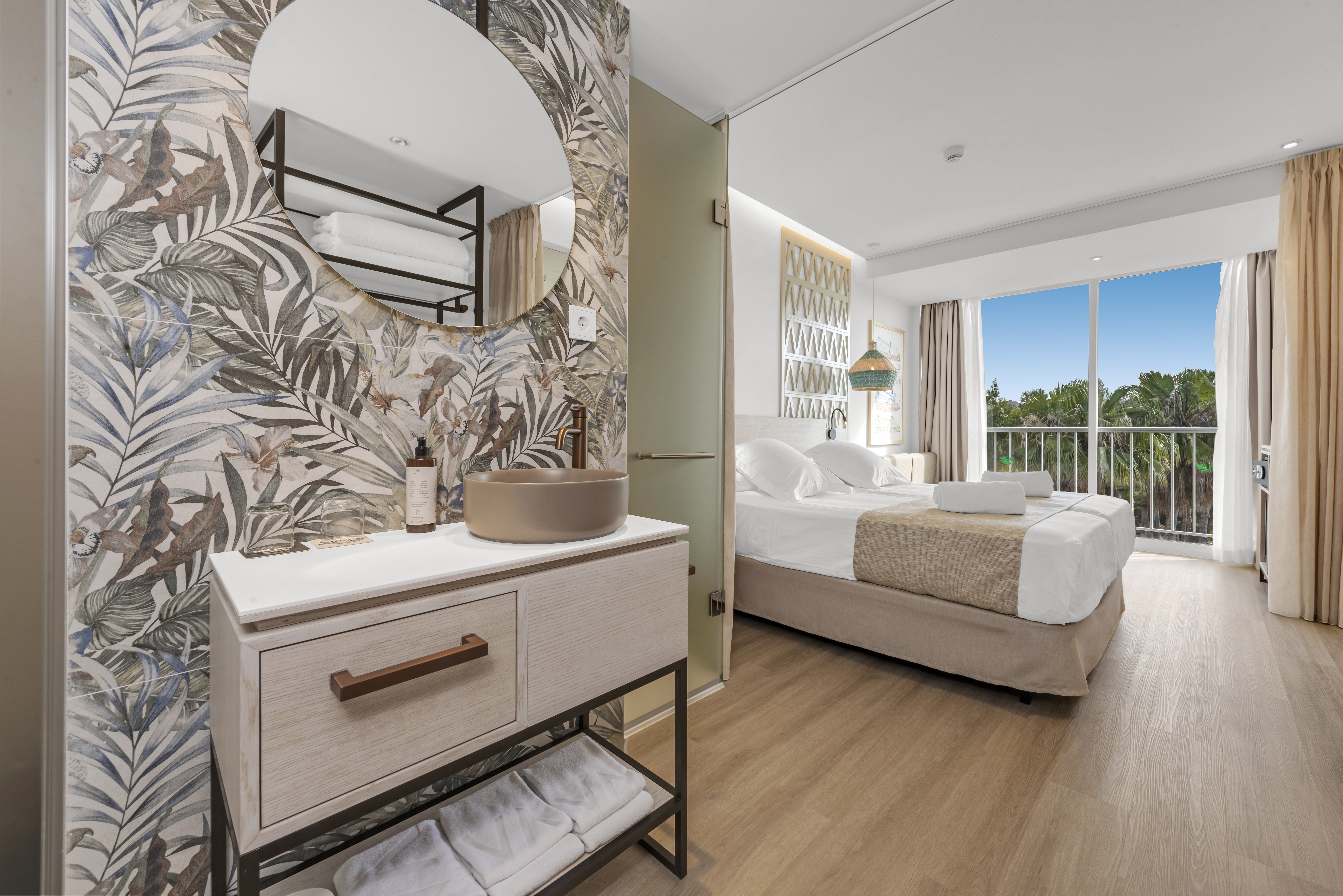 Double or Twin Capacity 3