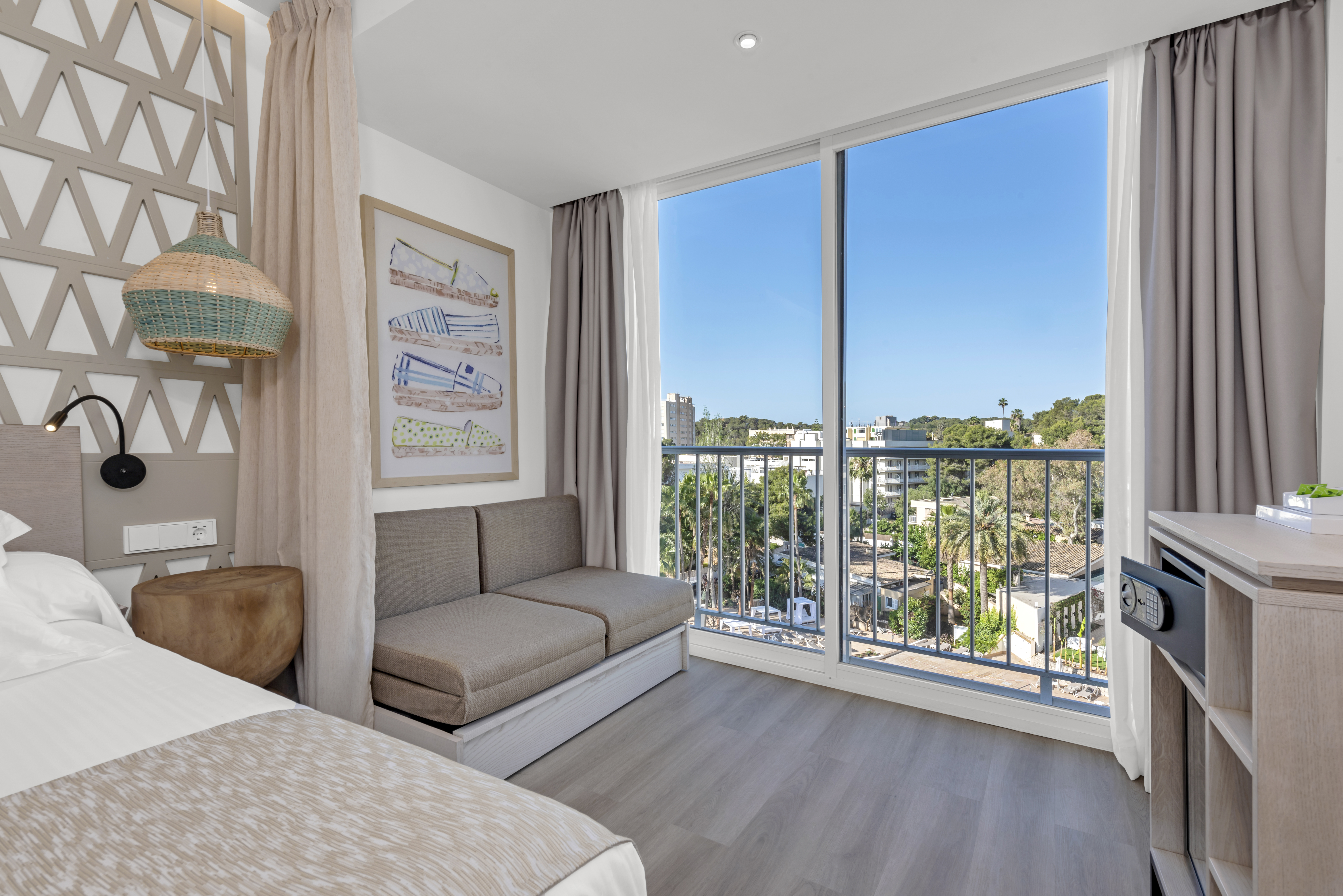 Double or Twin Capacity 3