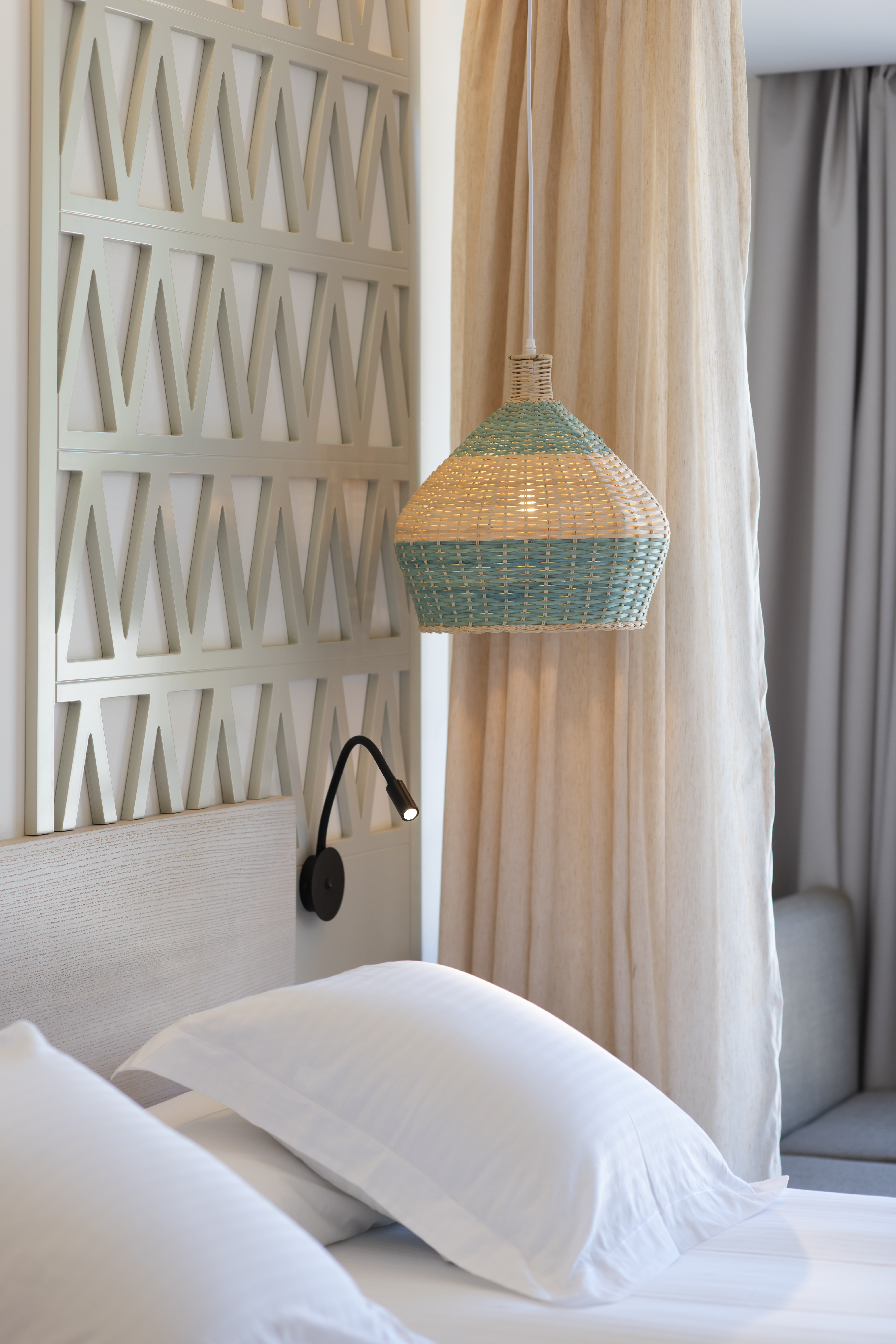 Double or Twin Capacity 4