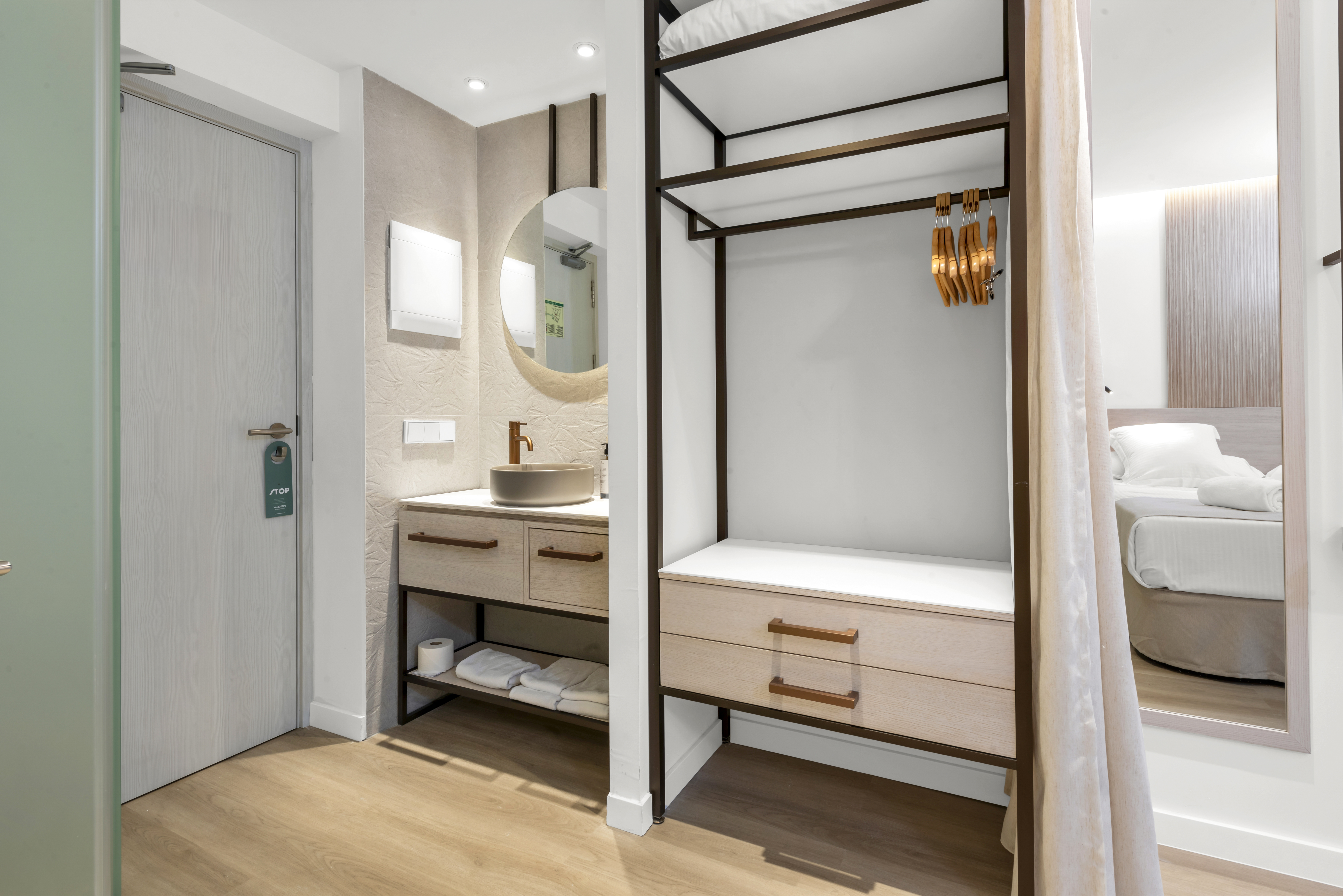 Double or Twin Capacity 3