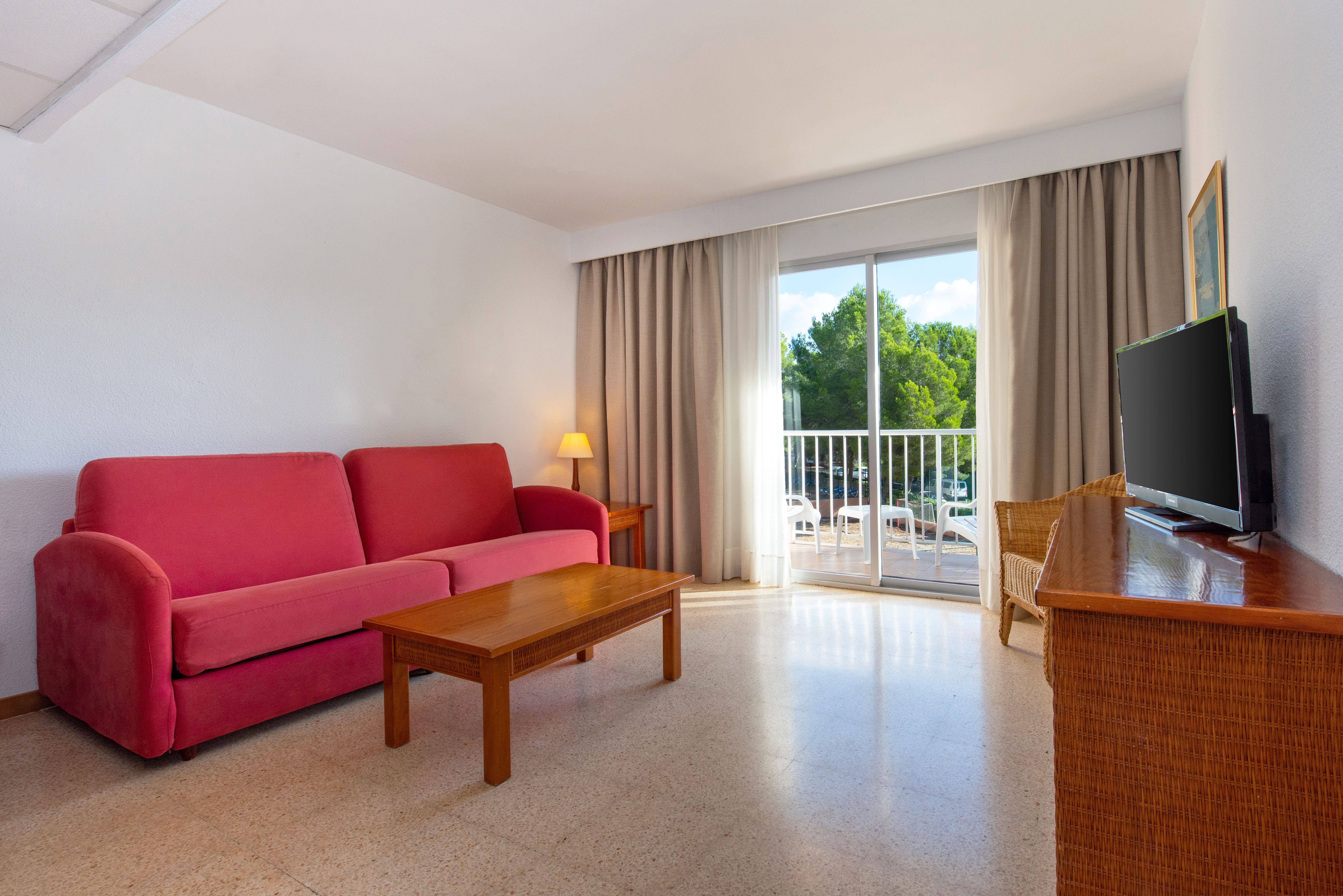 Apartment Capacity 4