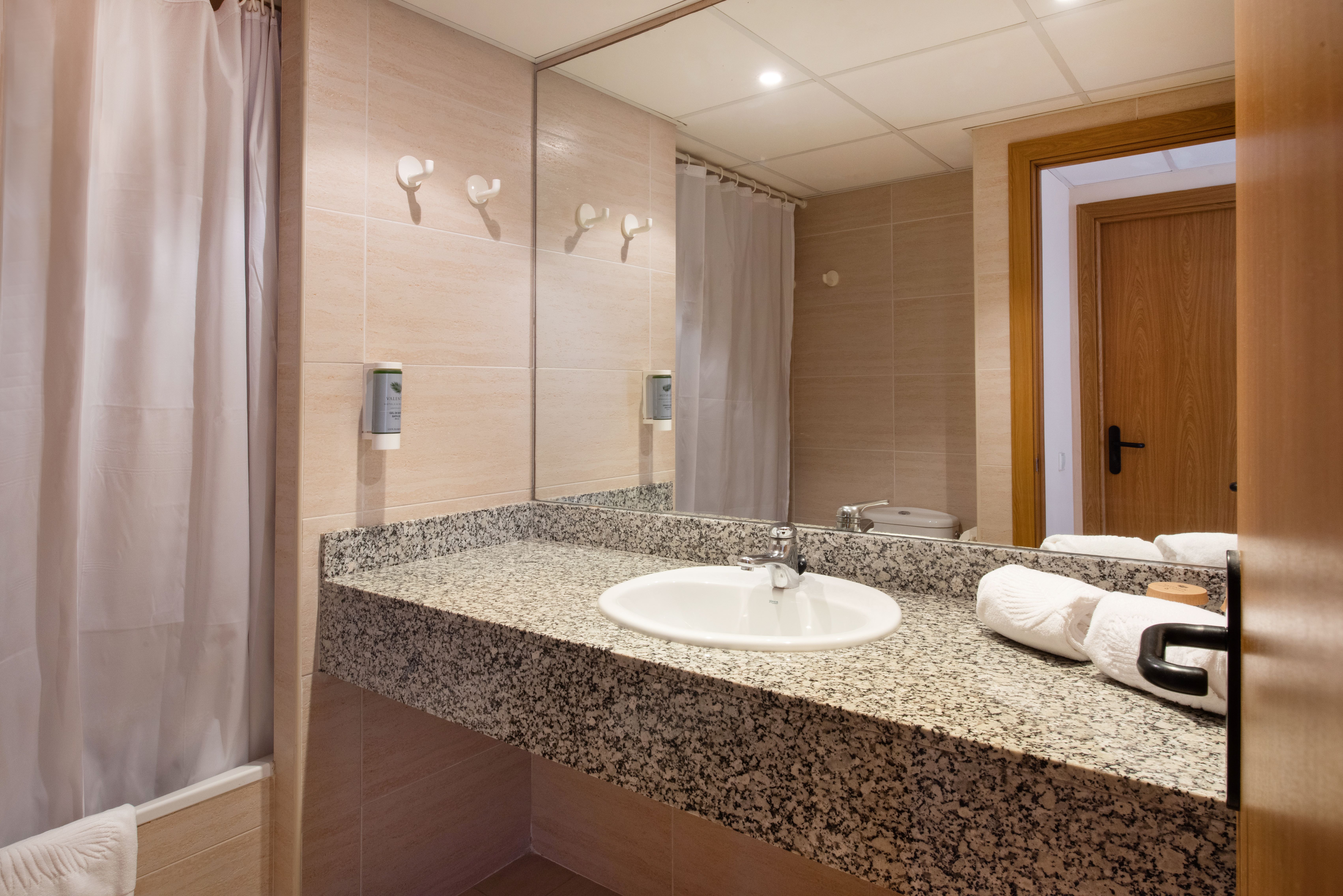 Apartment Garden View