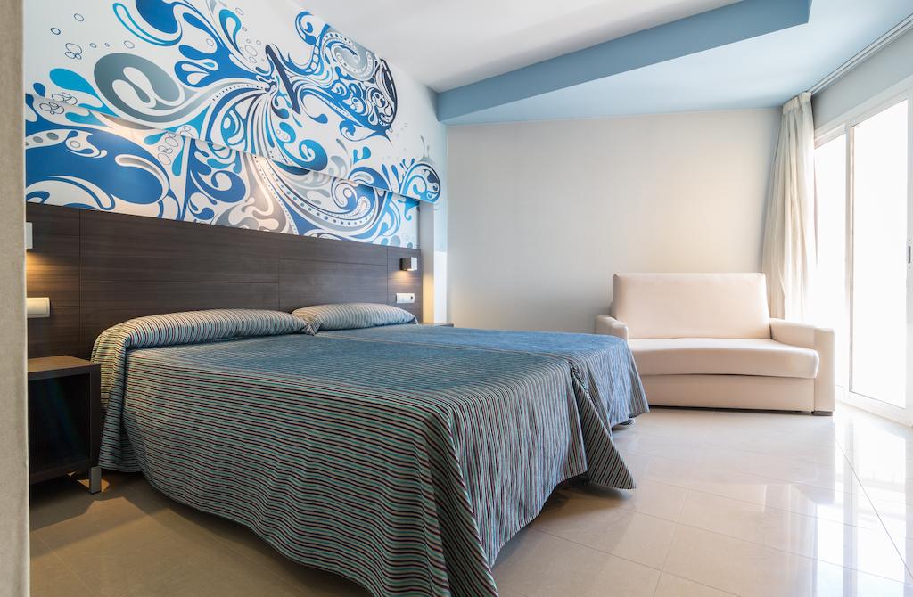 Double or Twin Superior