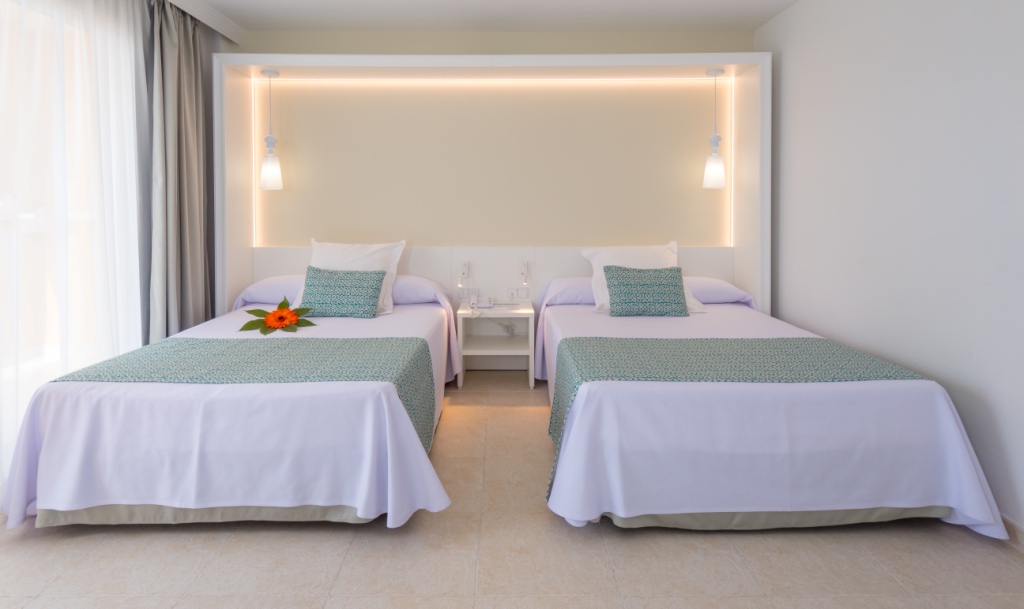 Double or Twin Sea View