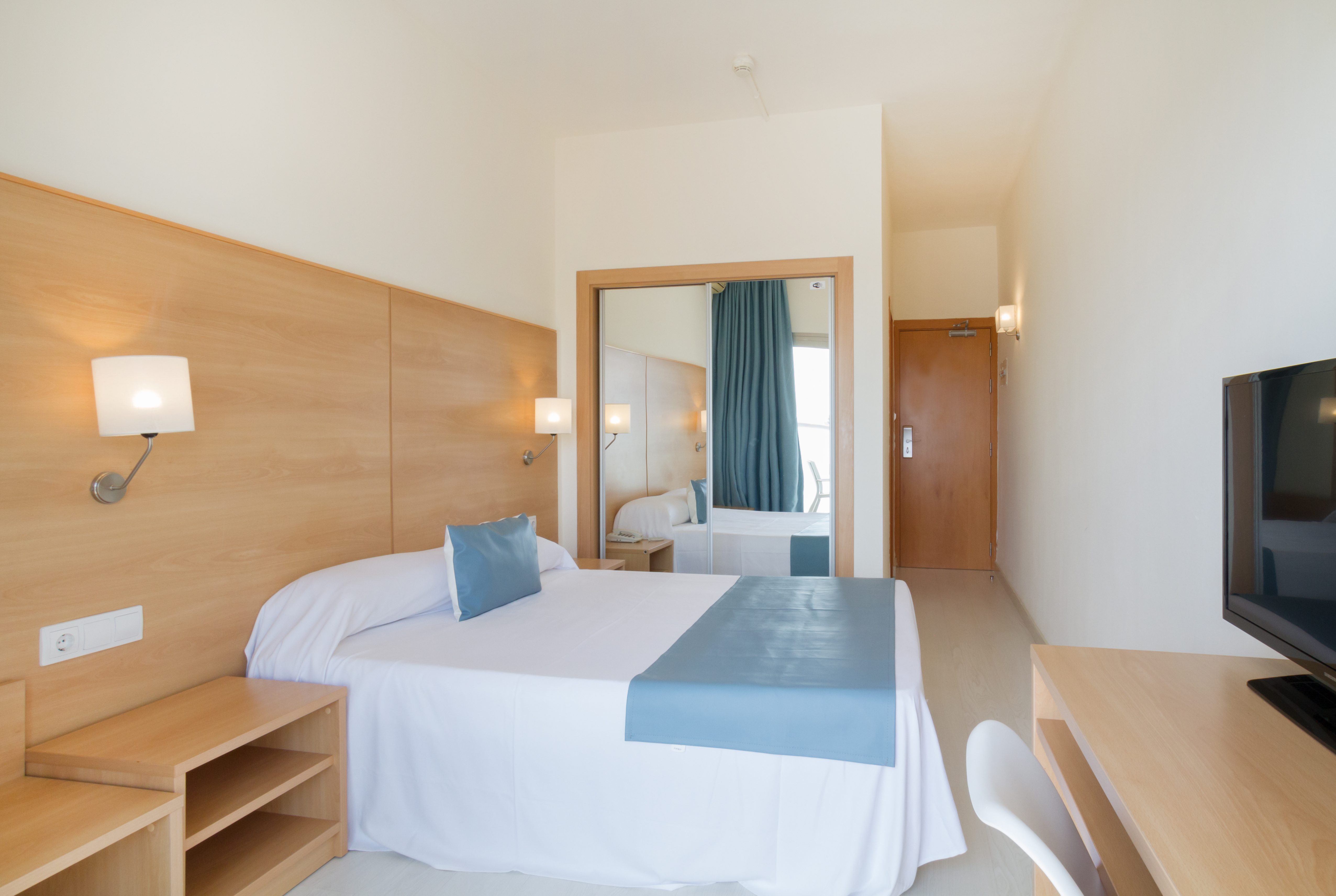 Double or Twin Pool View