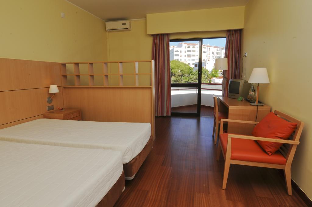 Double or Twin Superior