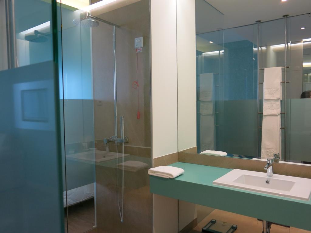 Double or Twin Superior Sea View