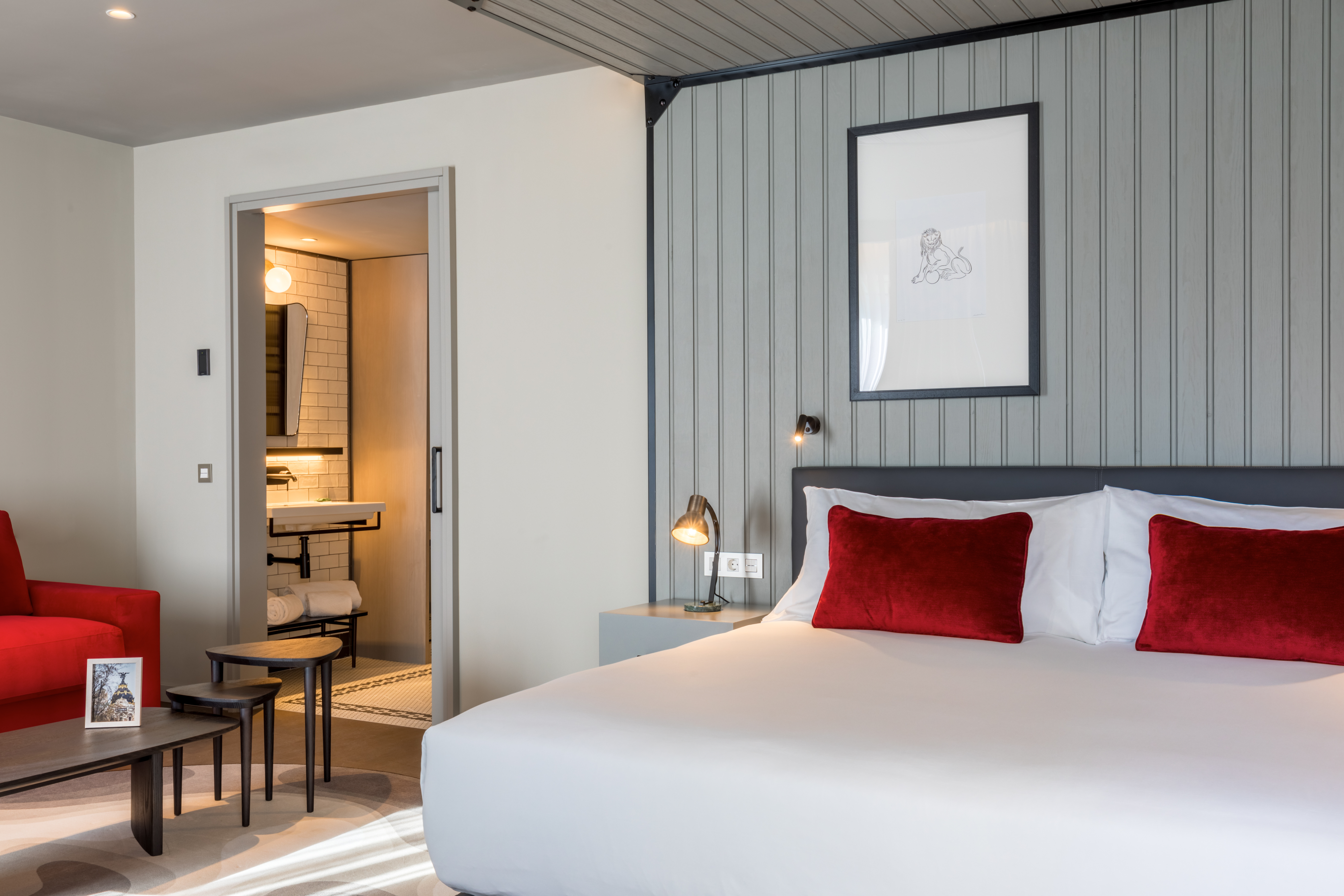 Junior Suite Premium King Bed