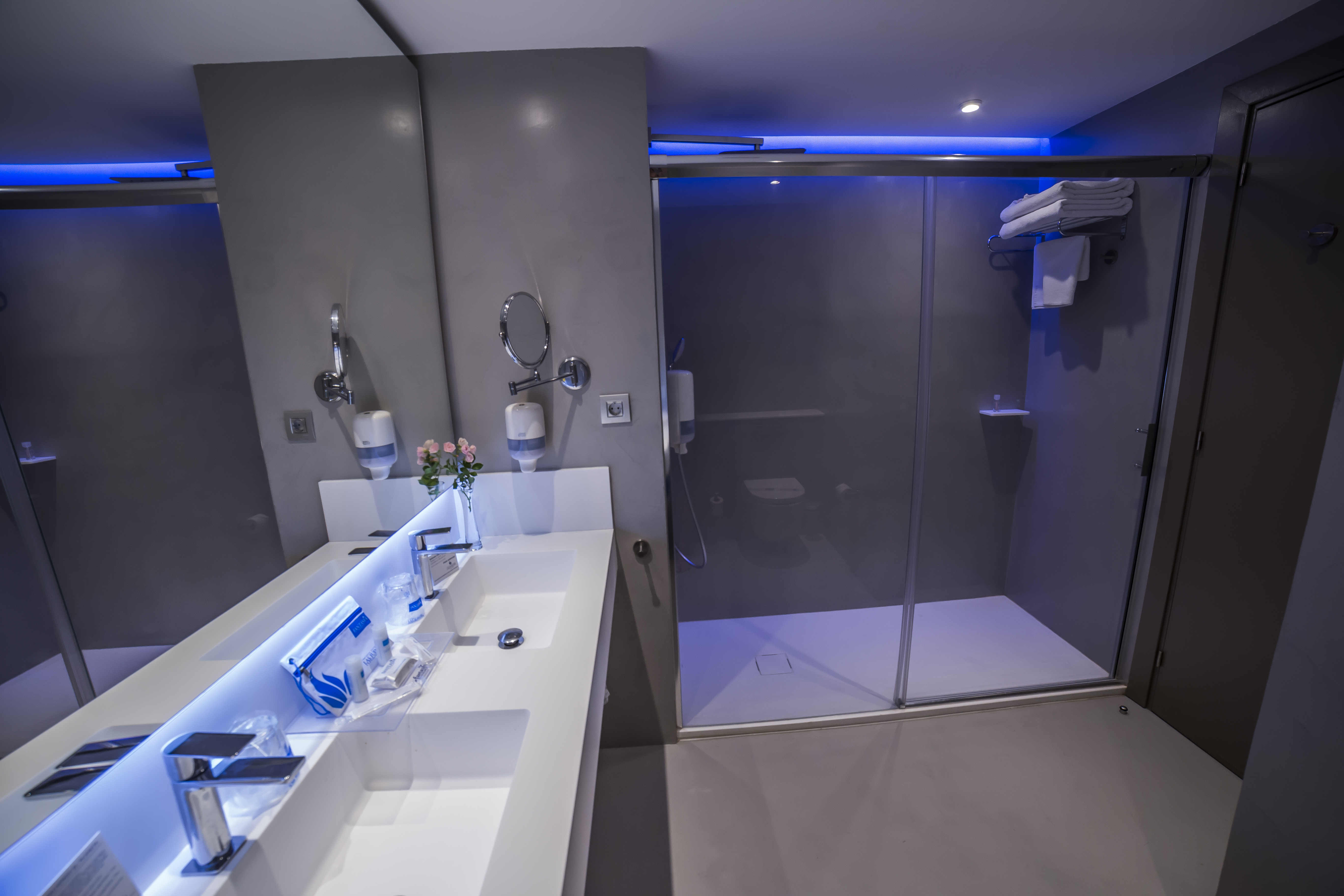 Double or Twin Sea View