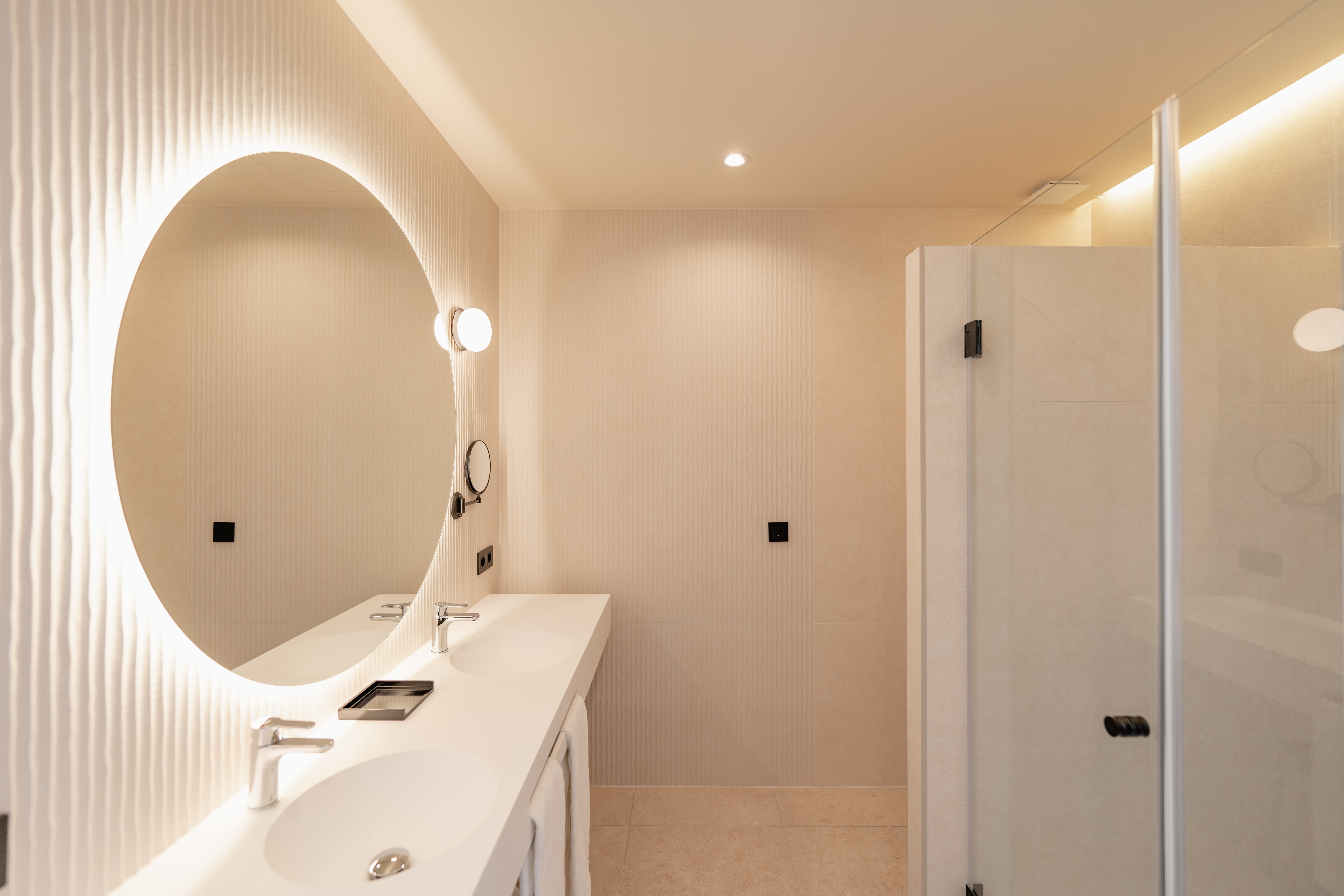 Double or Twin Superior