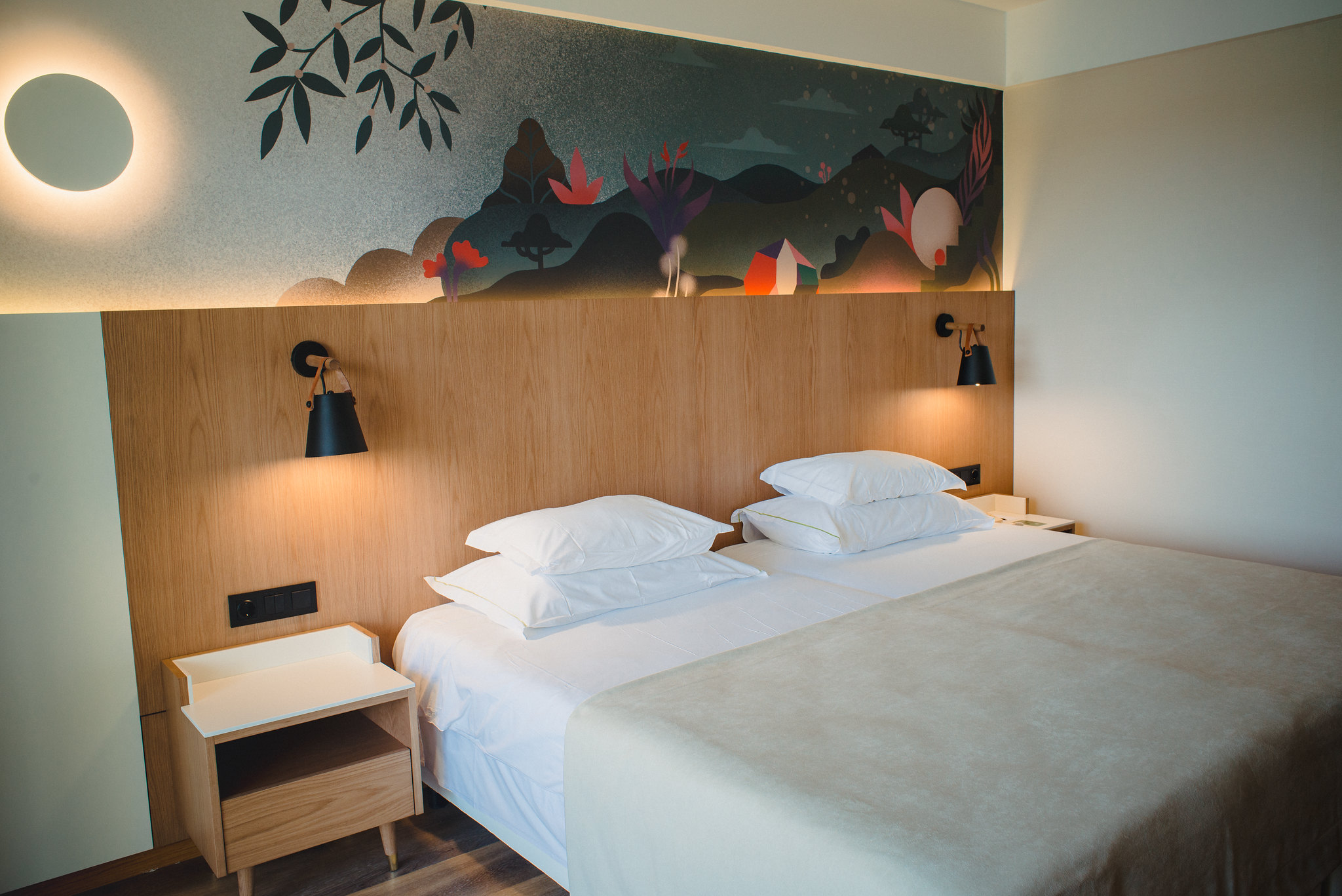 Double or Twin Standard