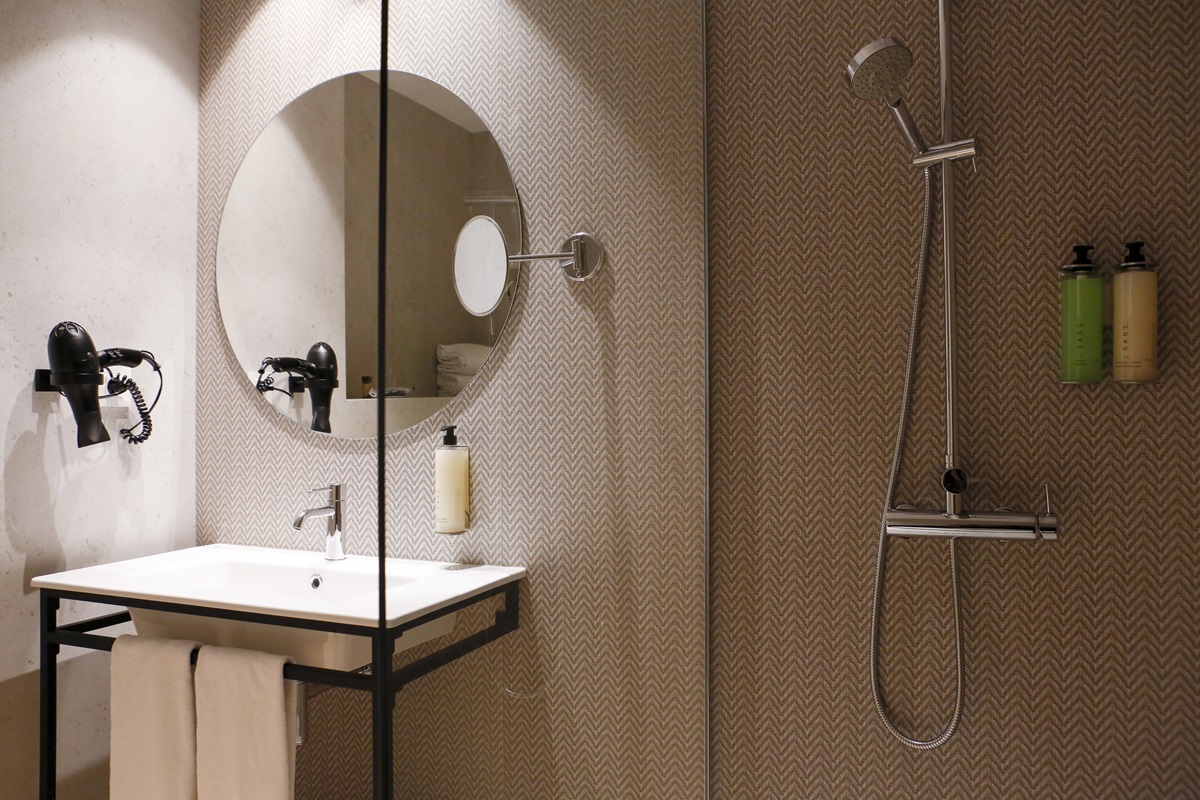 Double or Twin Capacity 3