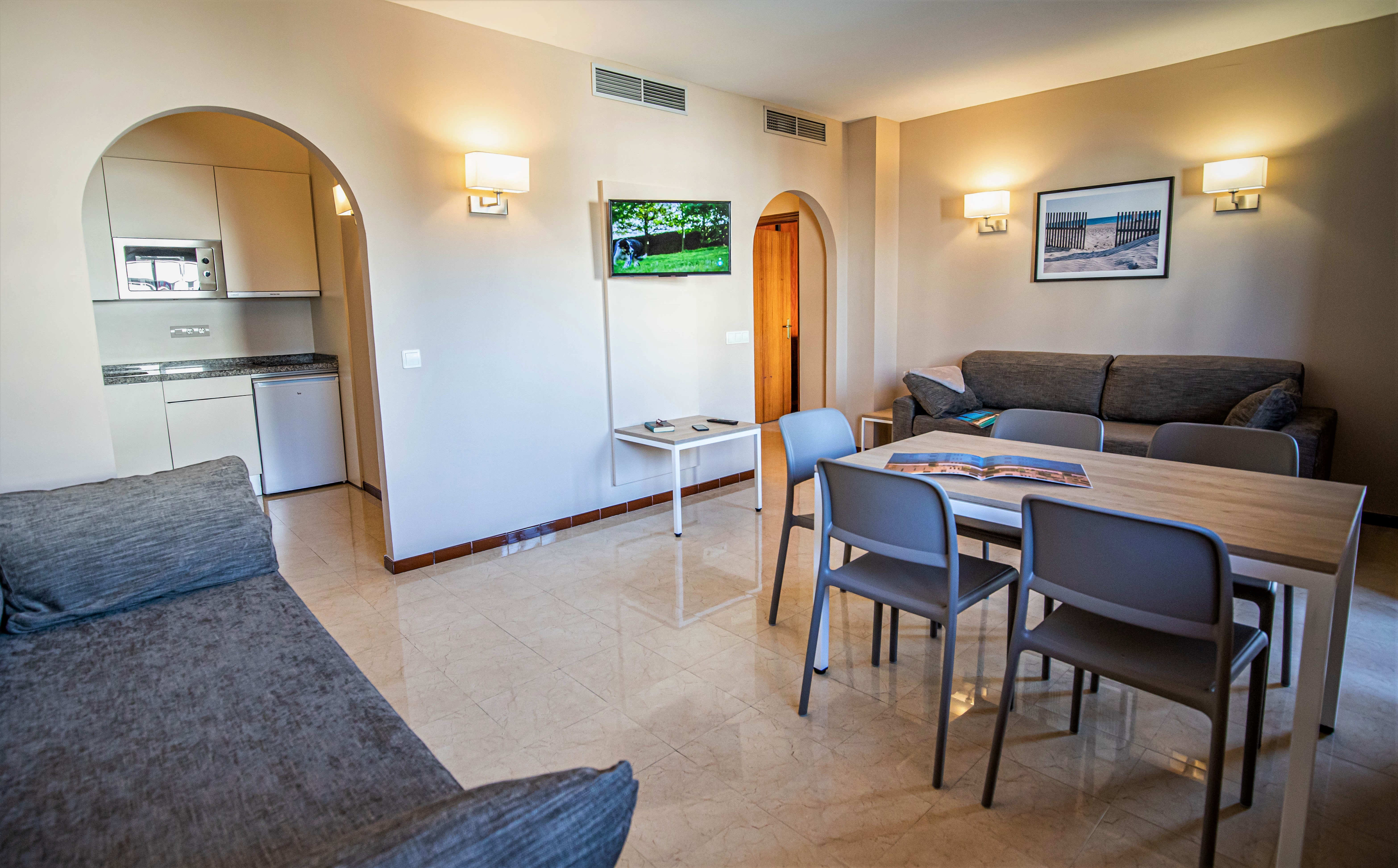 Apartment Capacity 6 Two Bedrooms