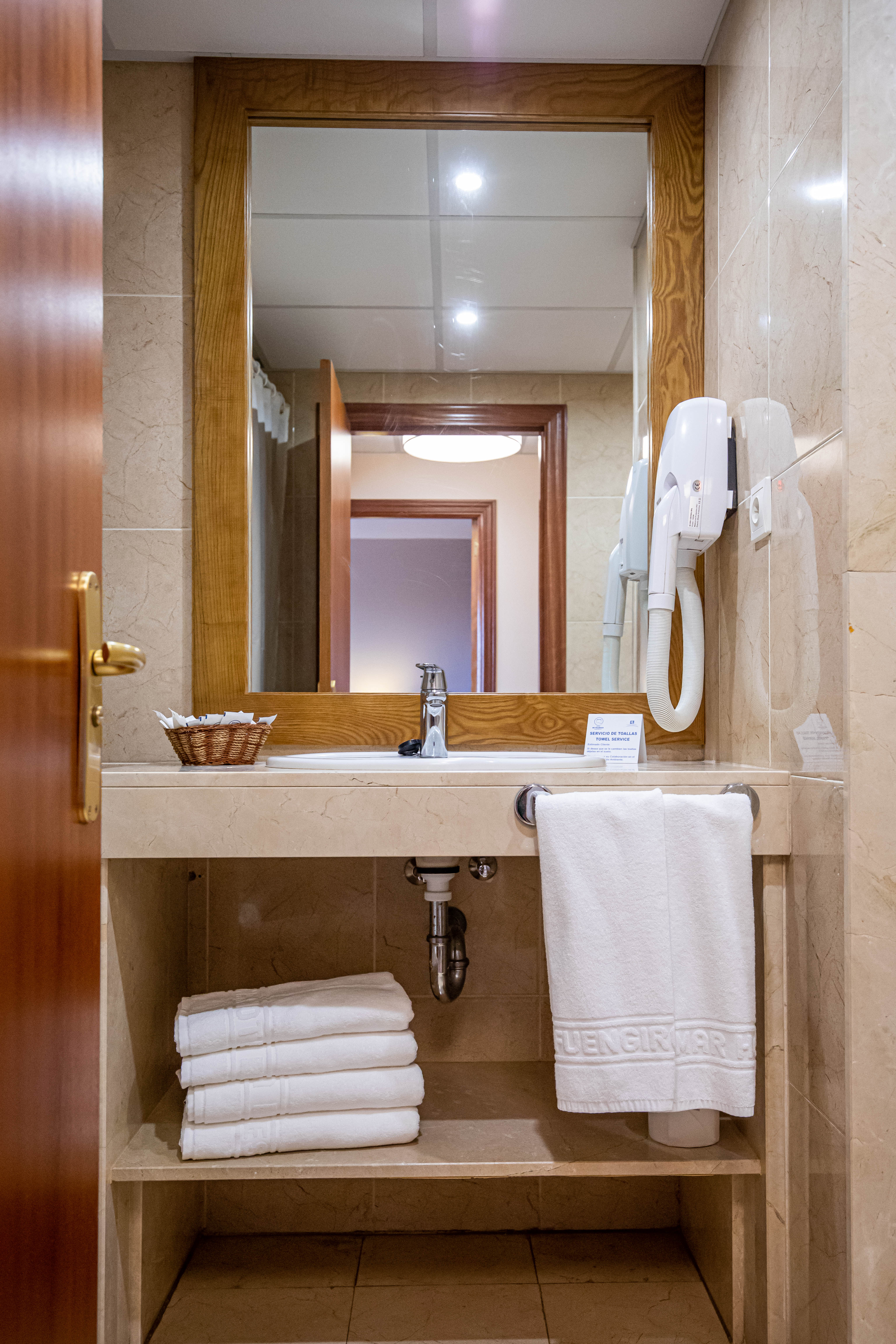 Apartment Capacity 6 Two Bedrooms