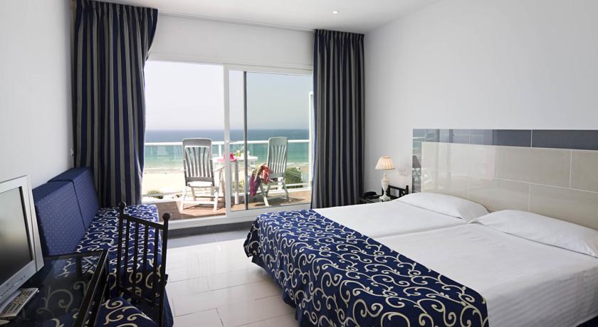 Double or Twin Sea View