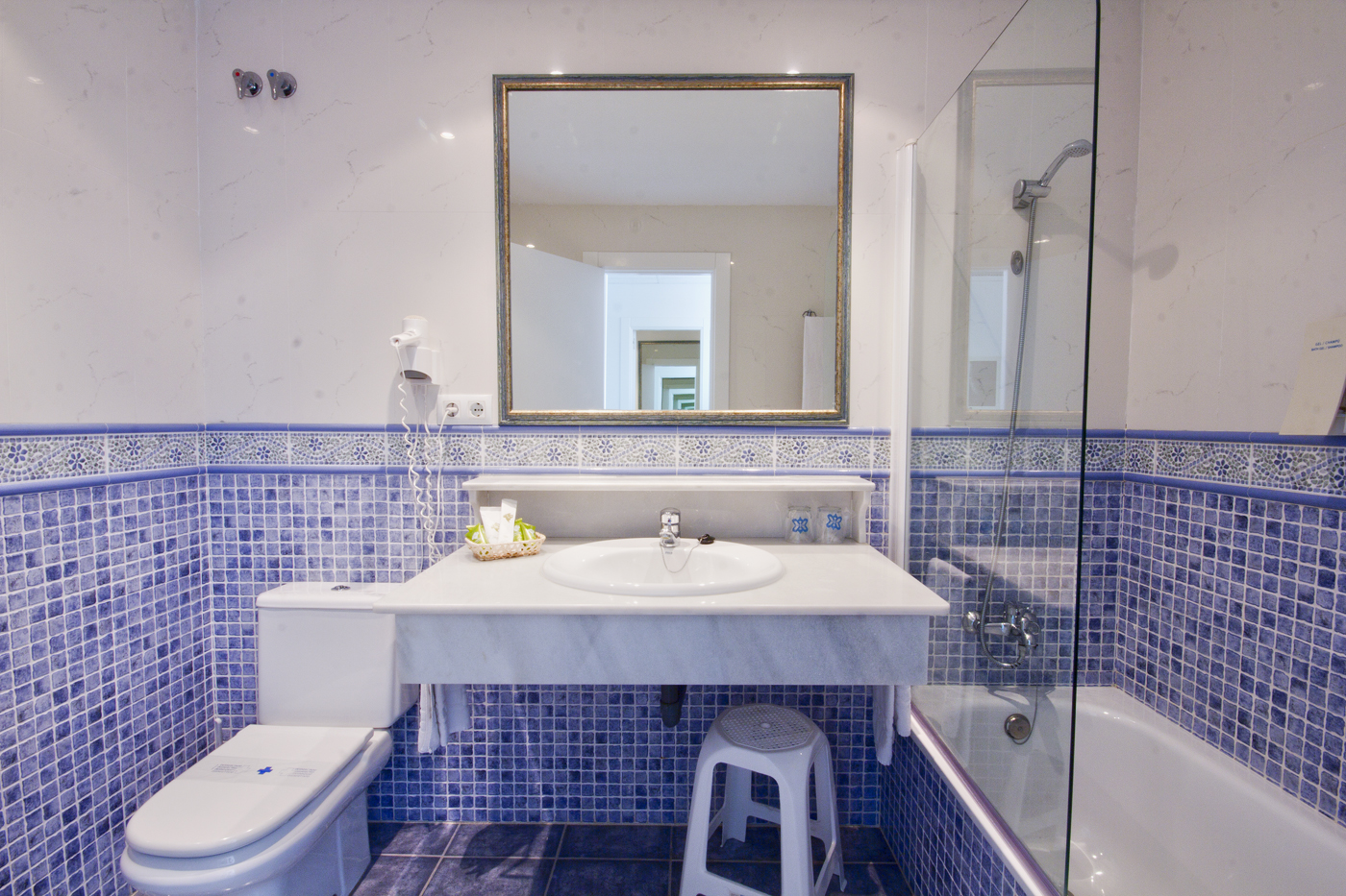 Double or Twin Sea View