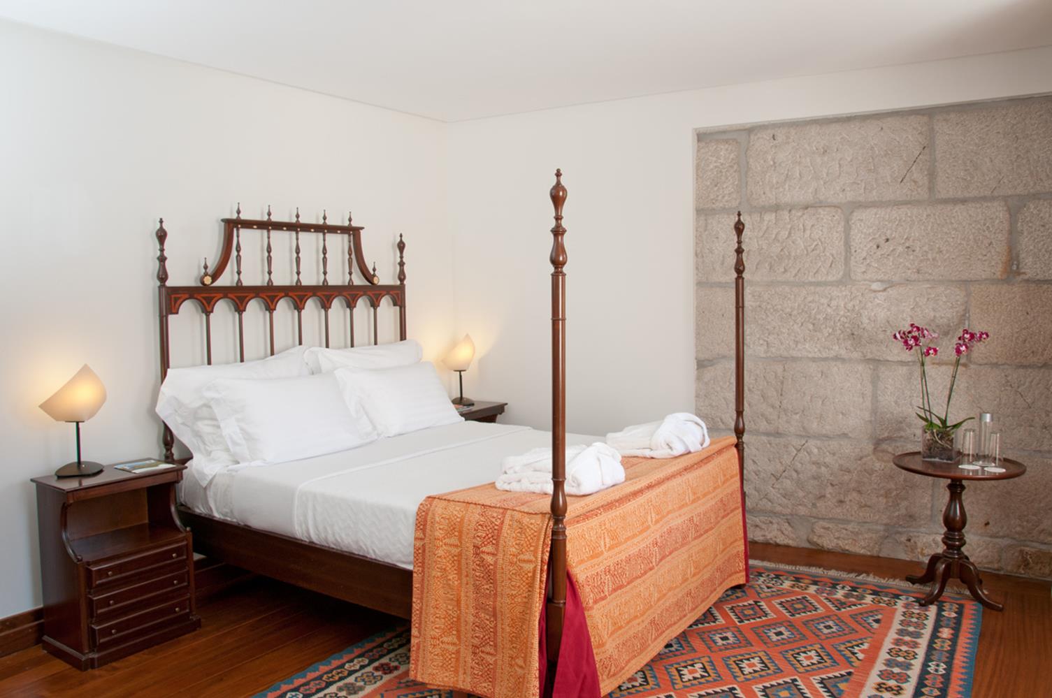 Double or Twin Deluxe