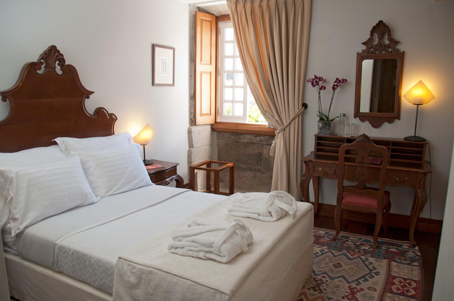 Double or Twin Standard