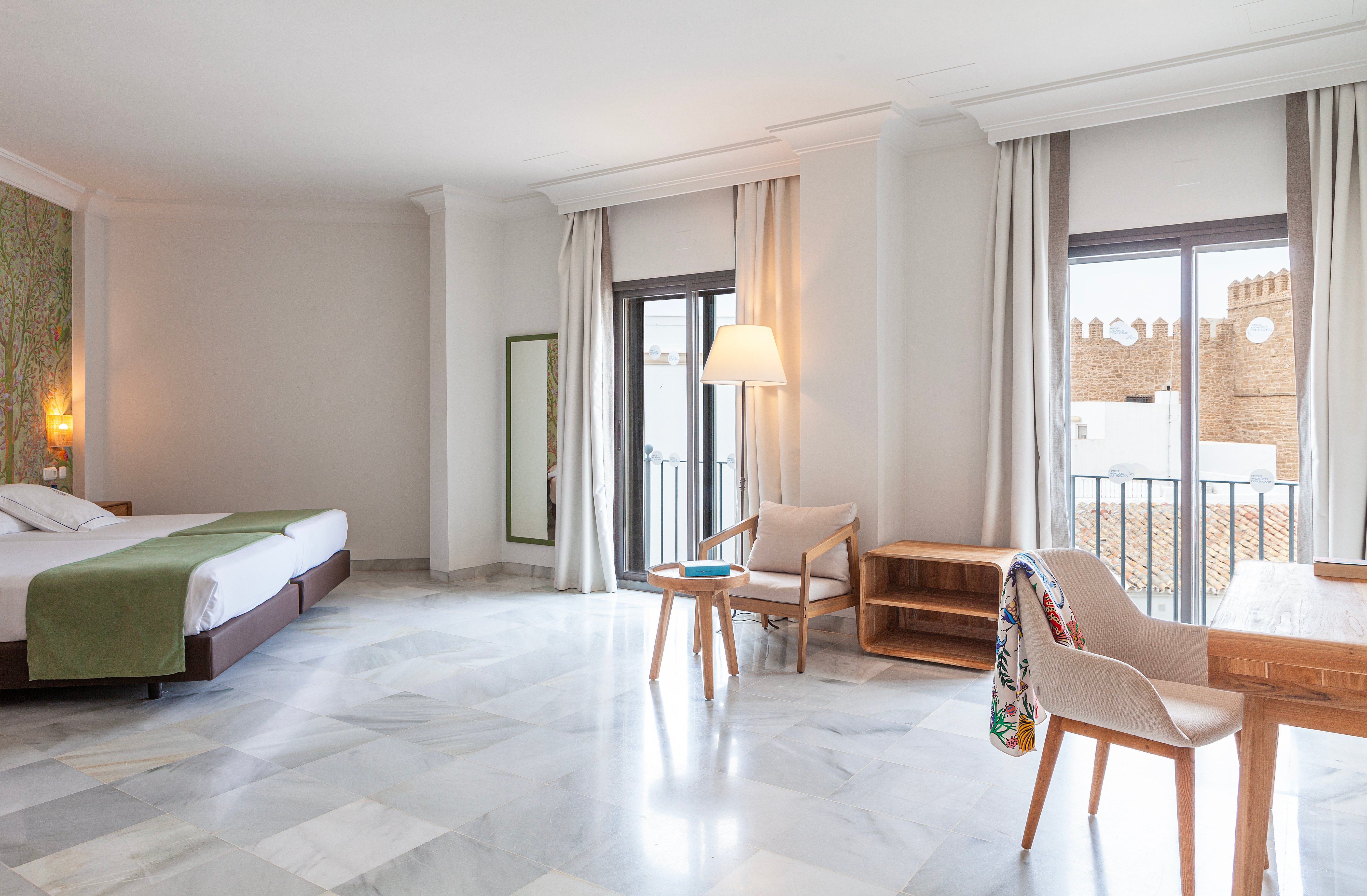 Double or Twin Superior