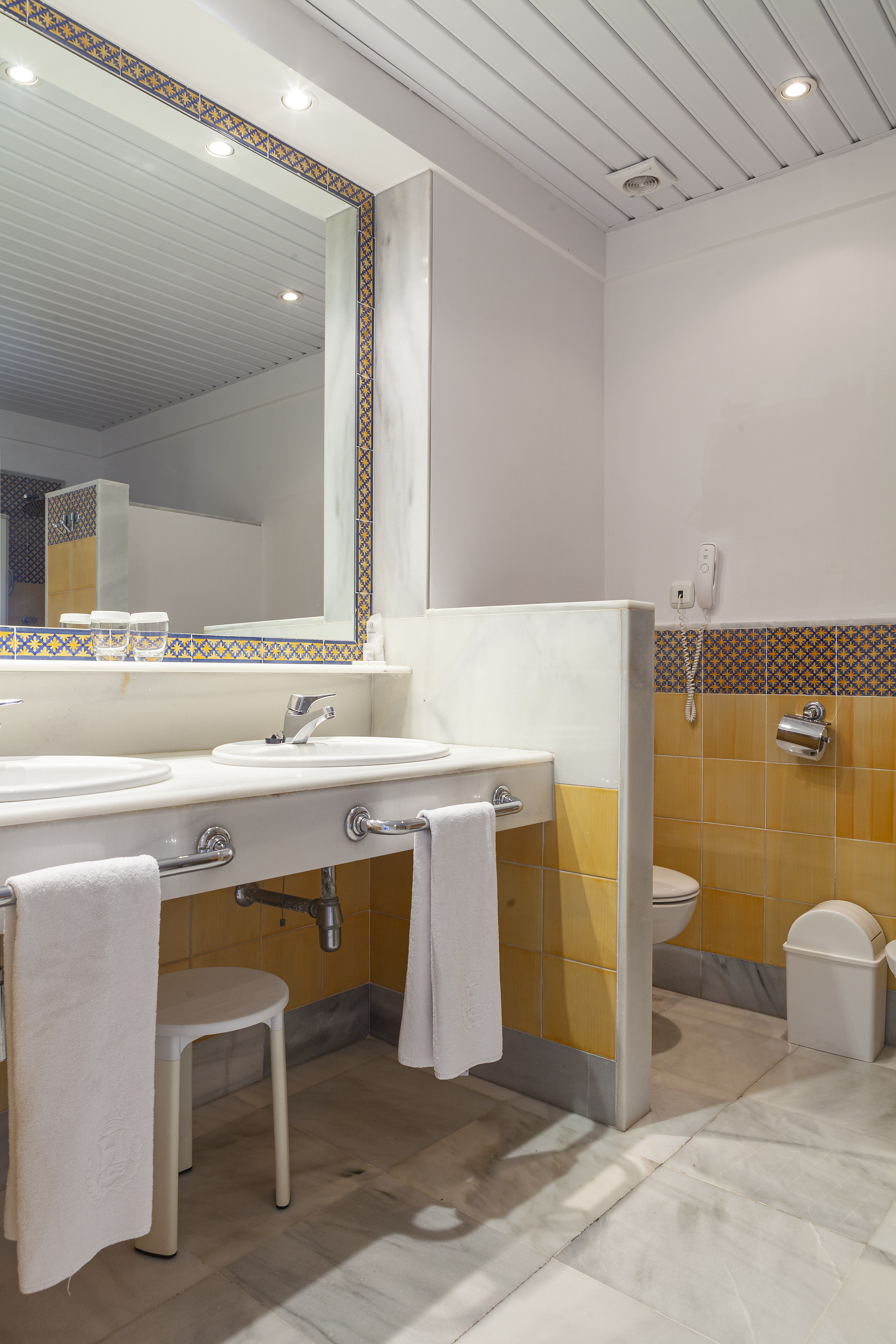 Double or Twin Sea View