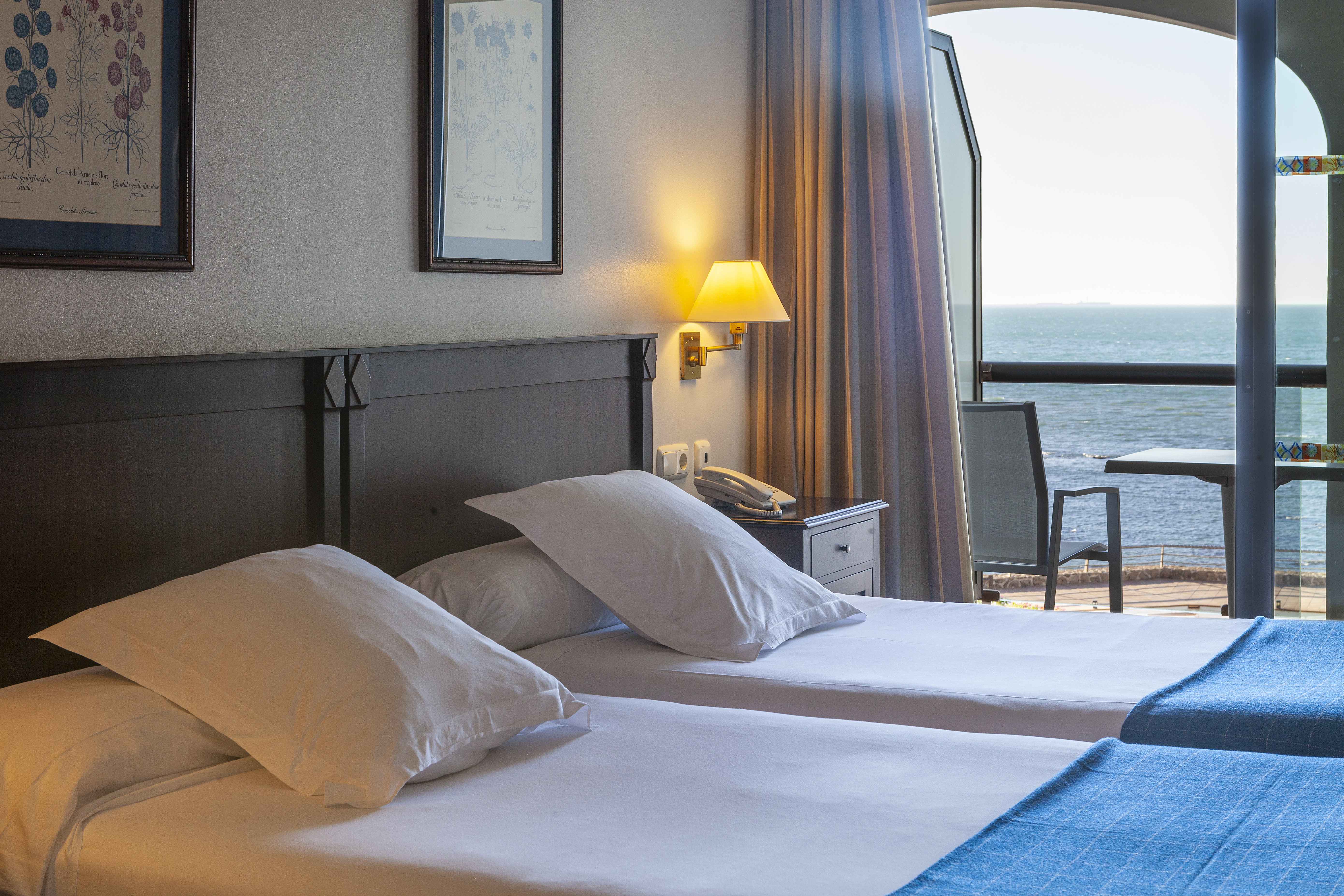 Double or Twin Sea View One Bedroom