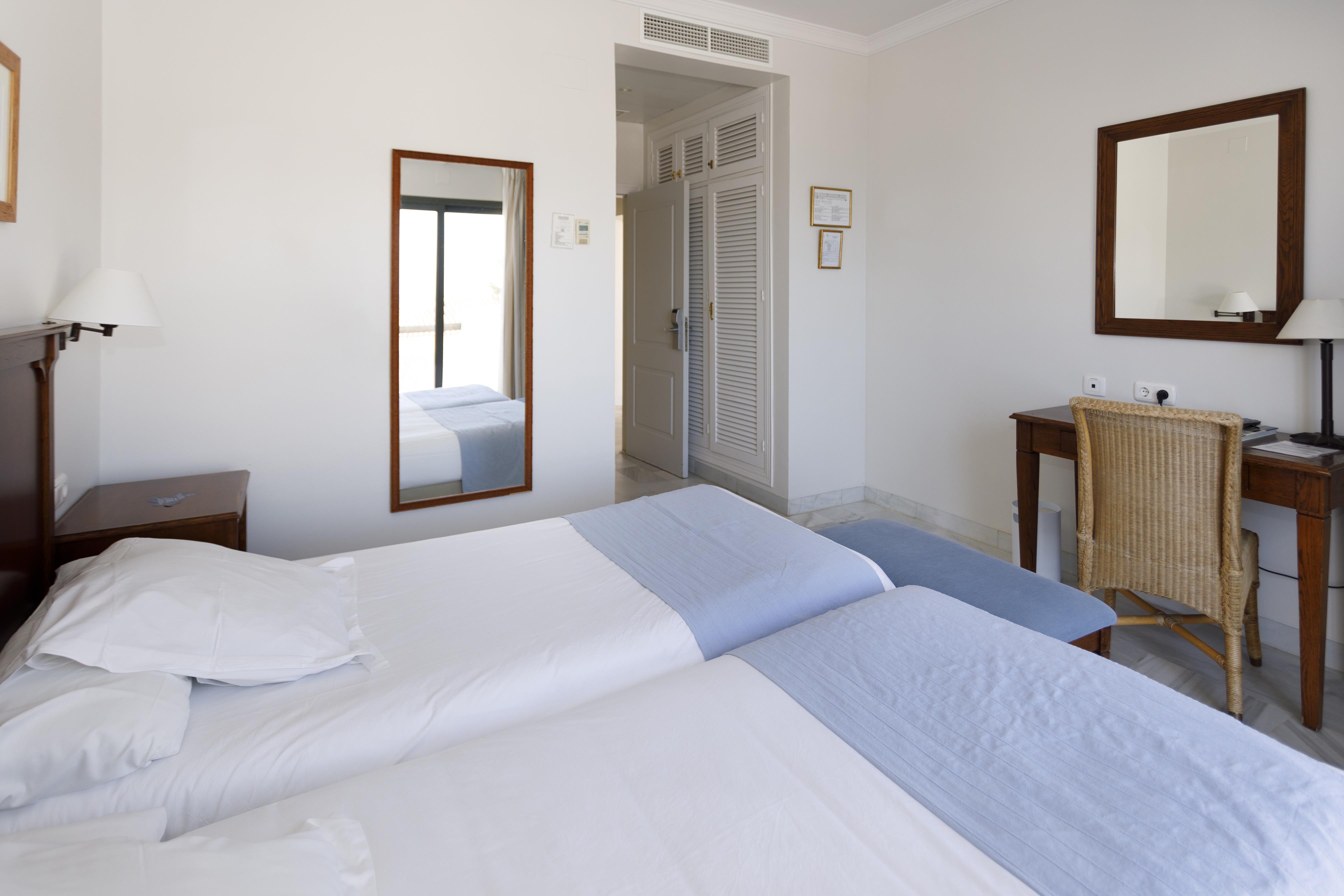 Double or Twin Capacity 3