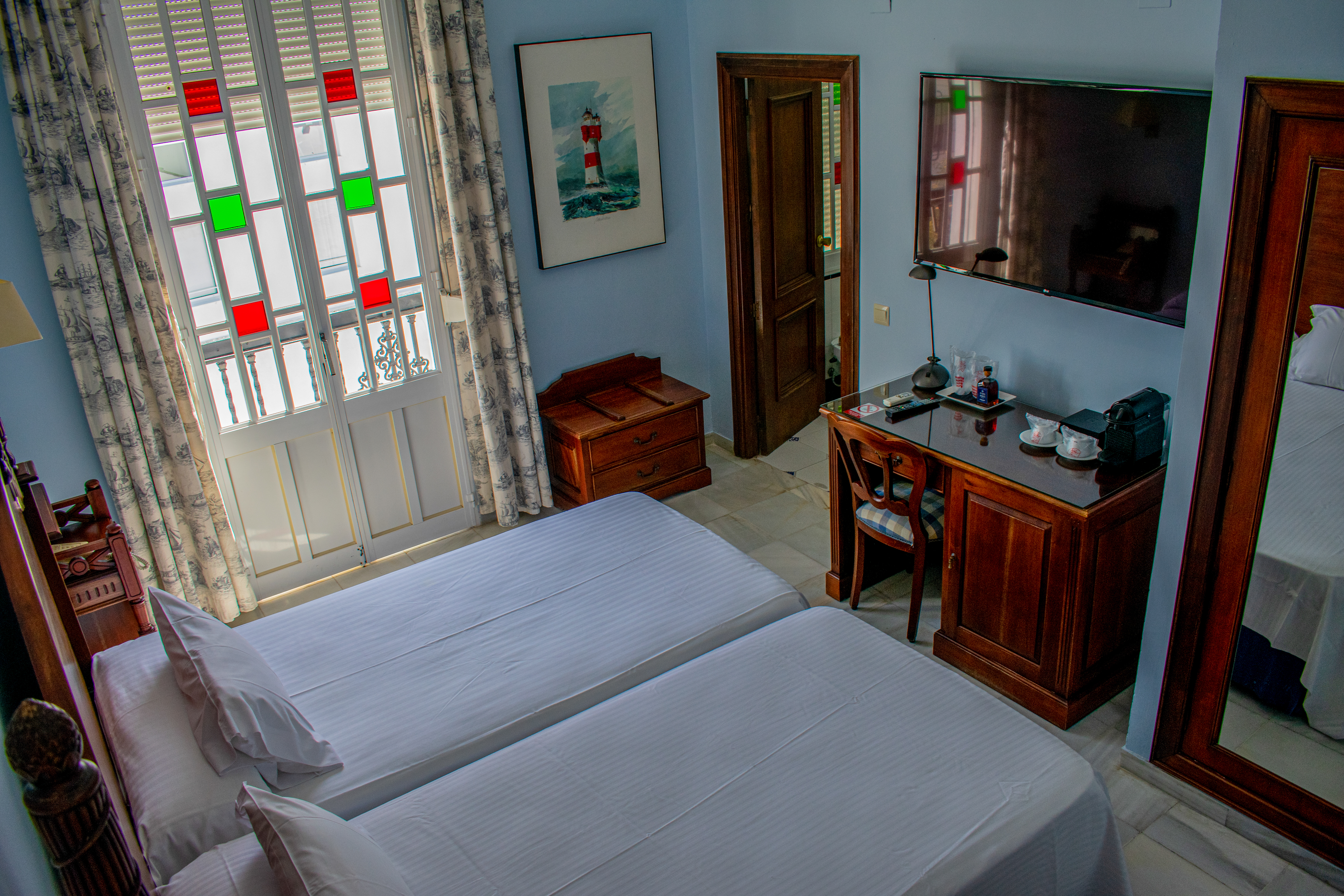 Double or Twin Standard