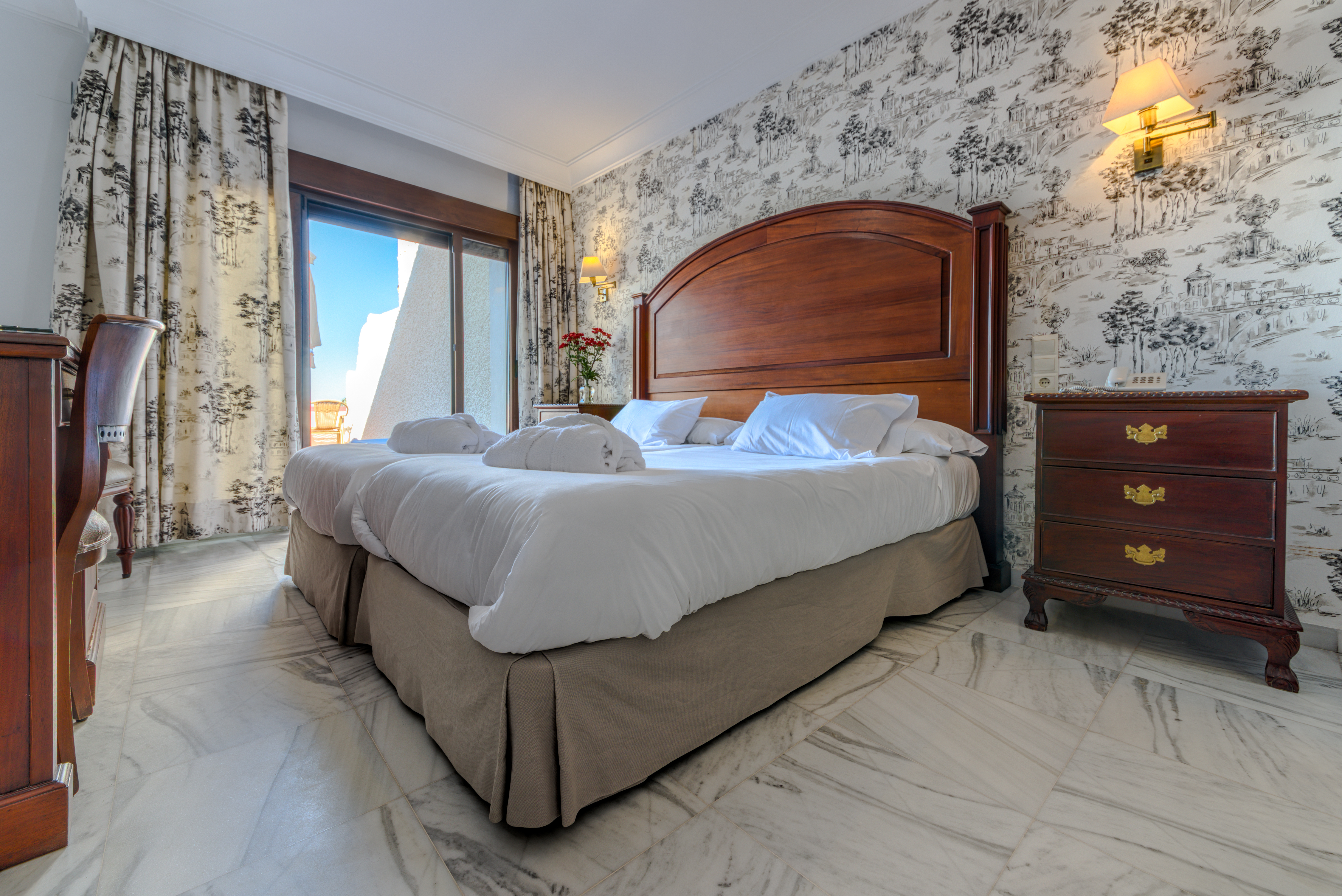 Double or Twin Sea View