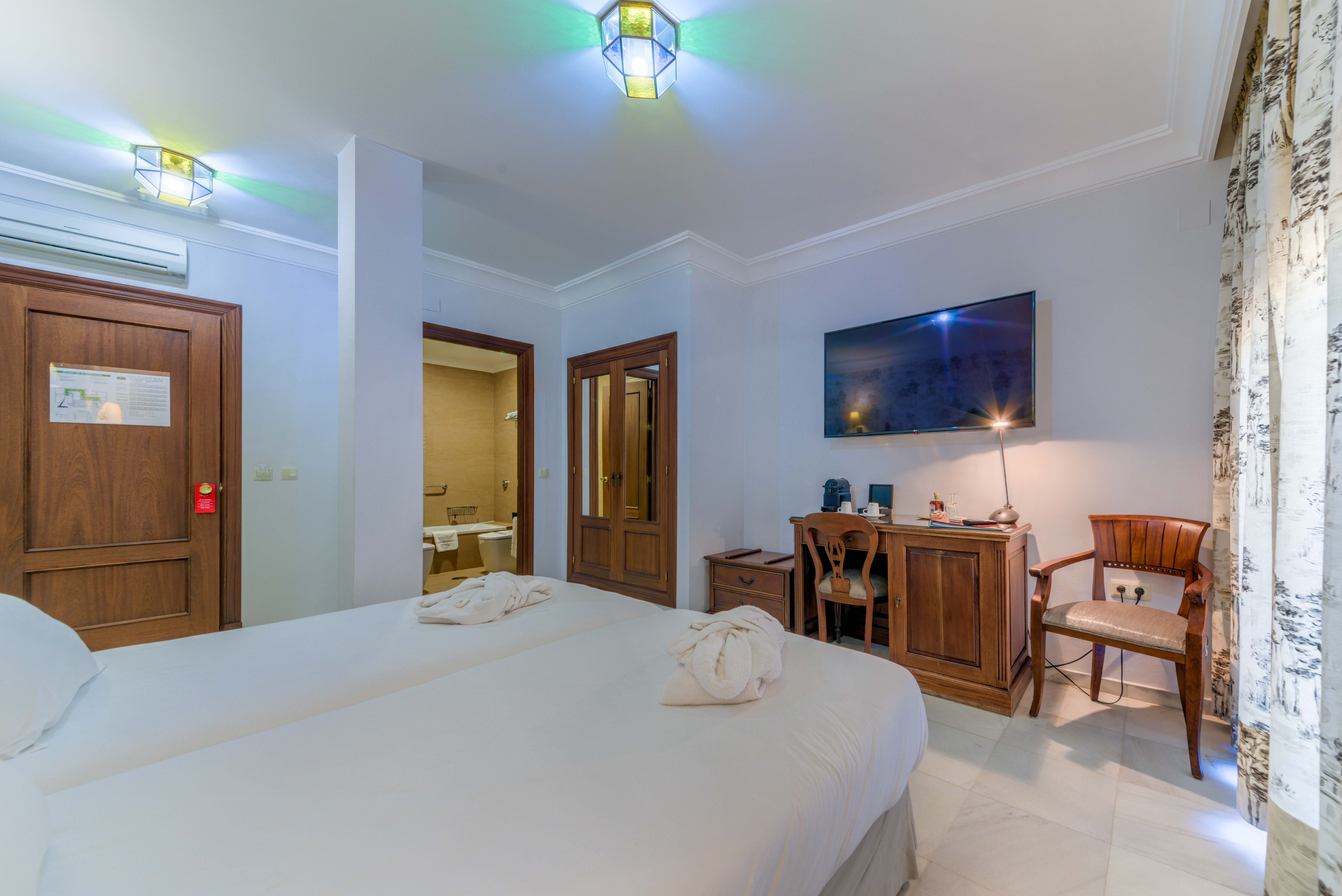 Double or Twin Sea View