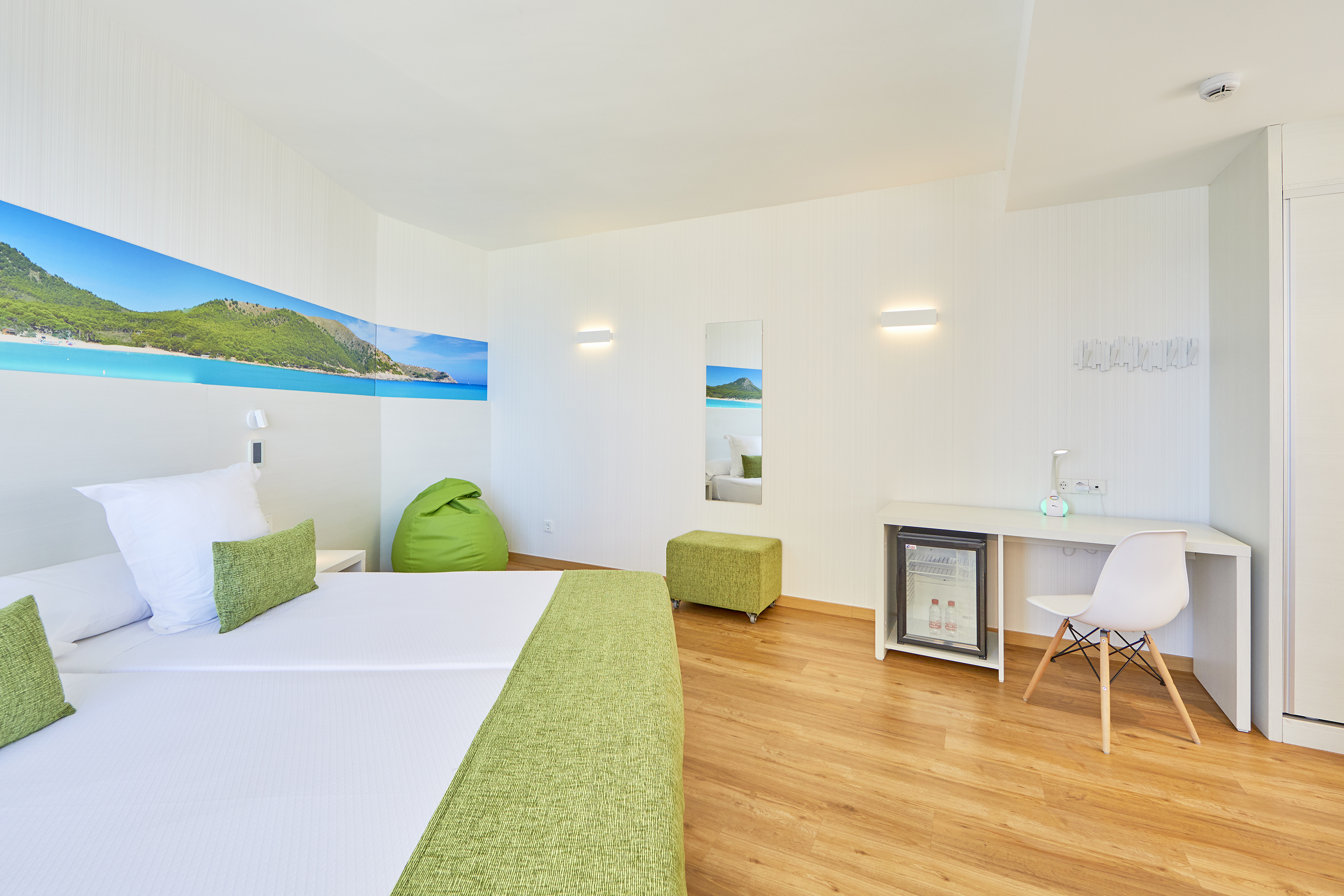 Double Superior Side Sea View