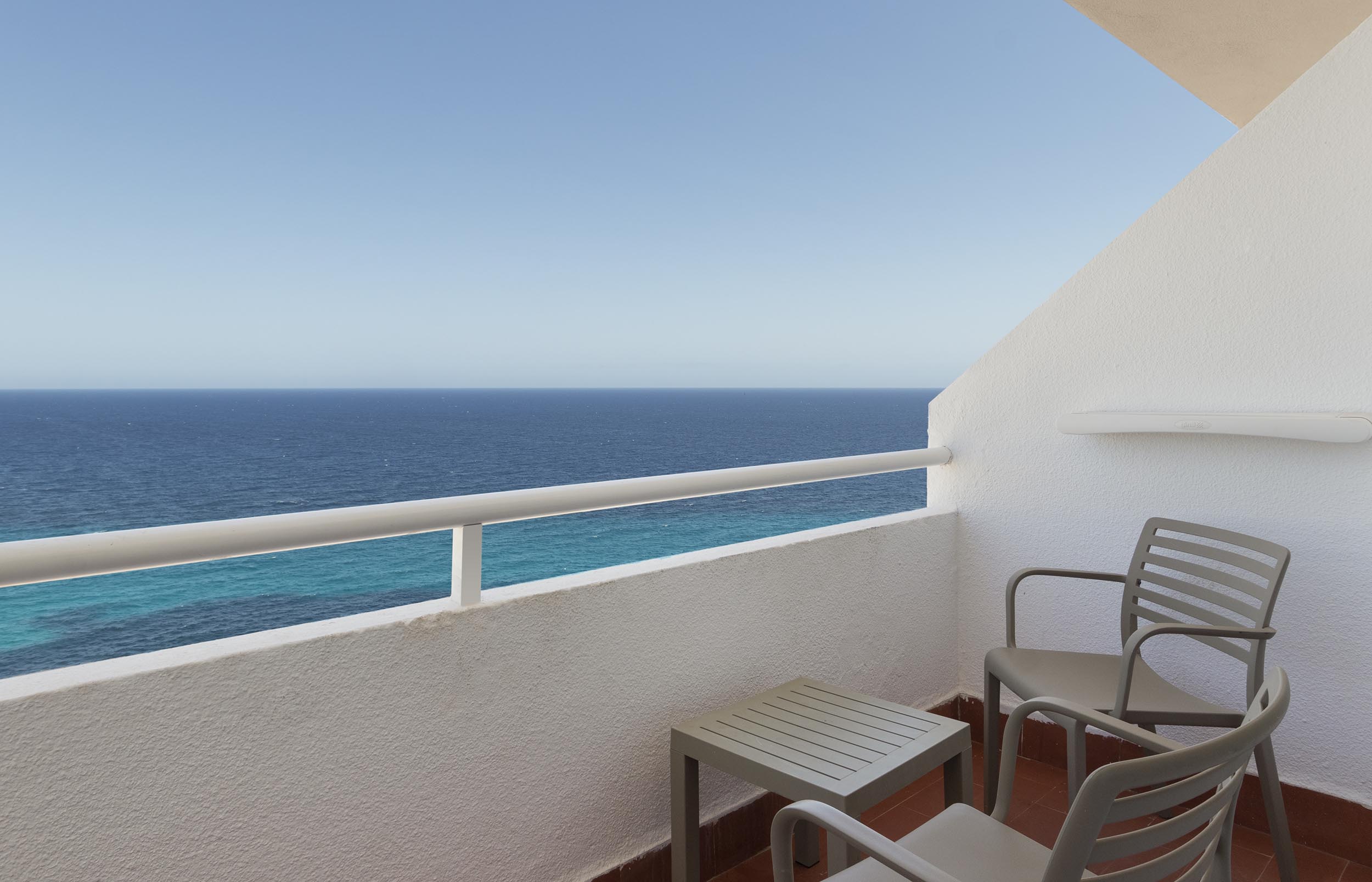 Double or Twin Sea View