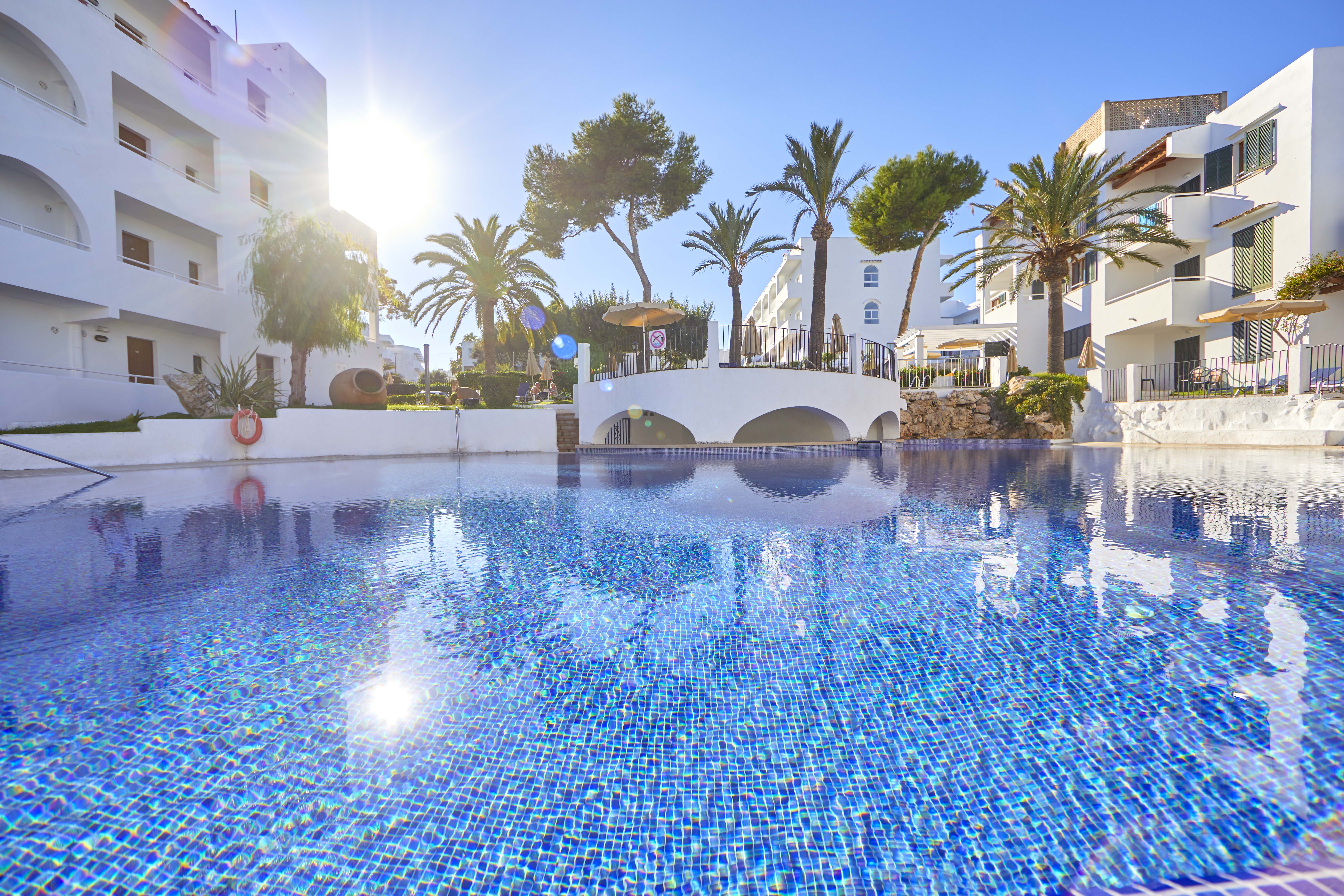 Apartment Capacity 8 Two Bedrooms