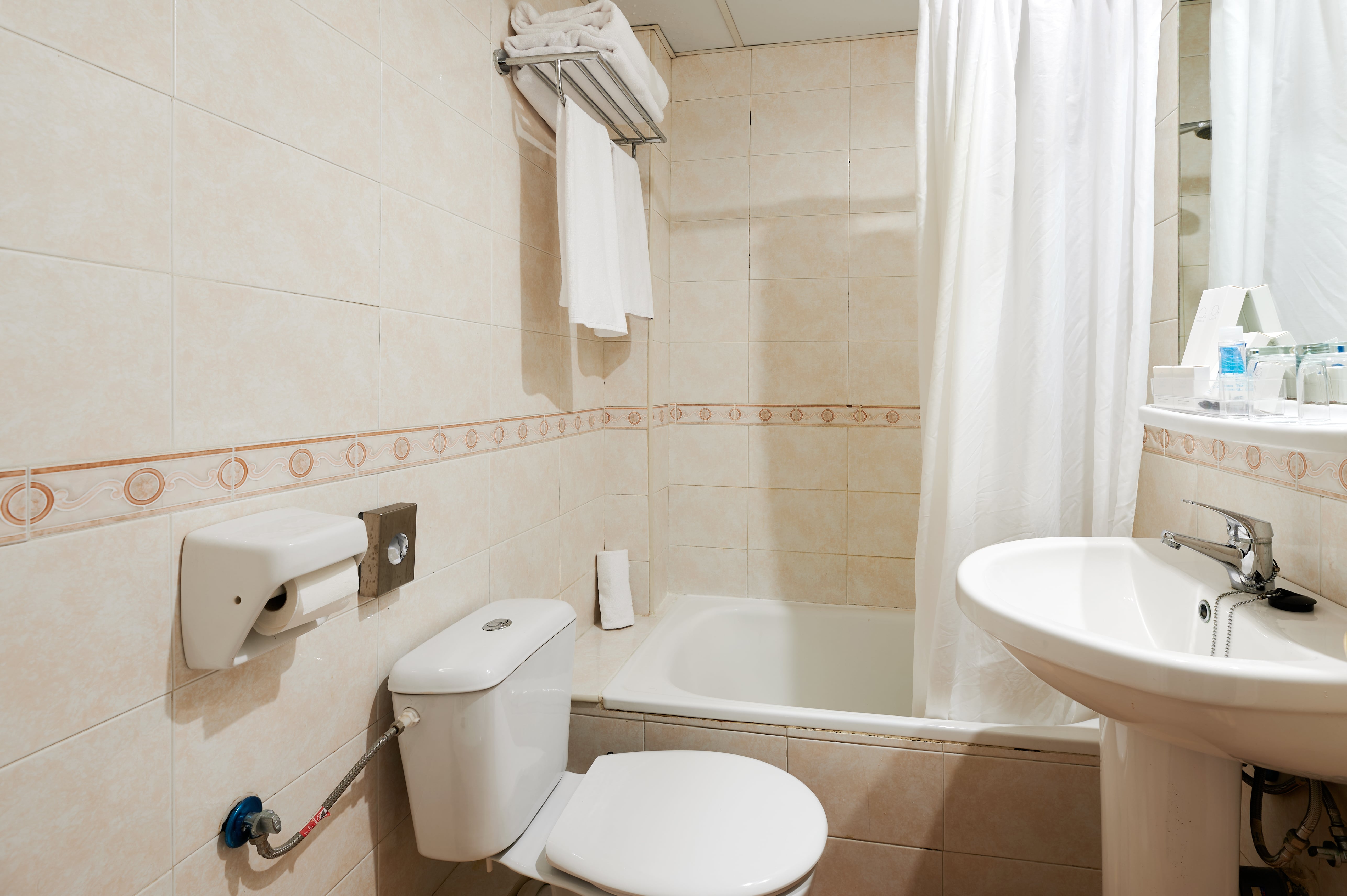 Double or Twin Capacity 2