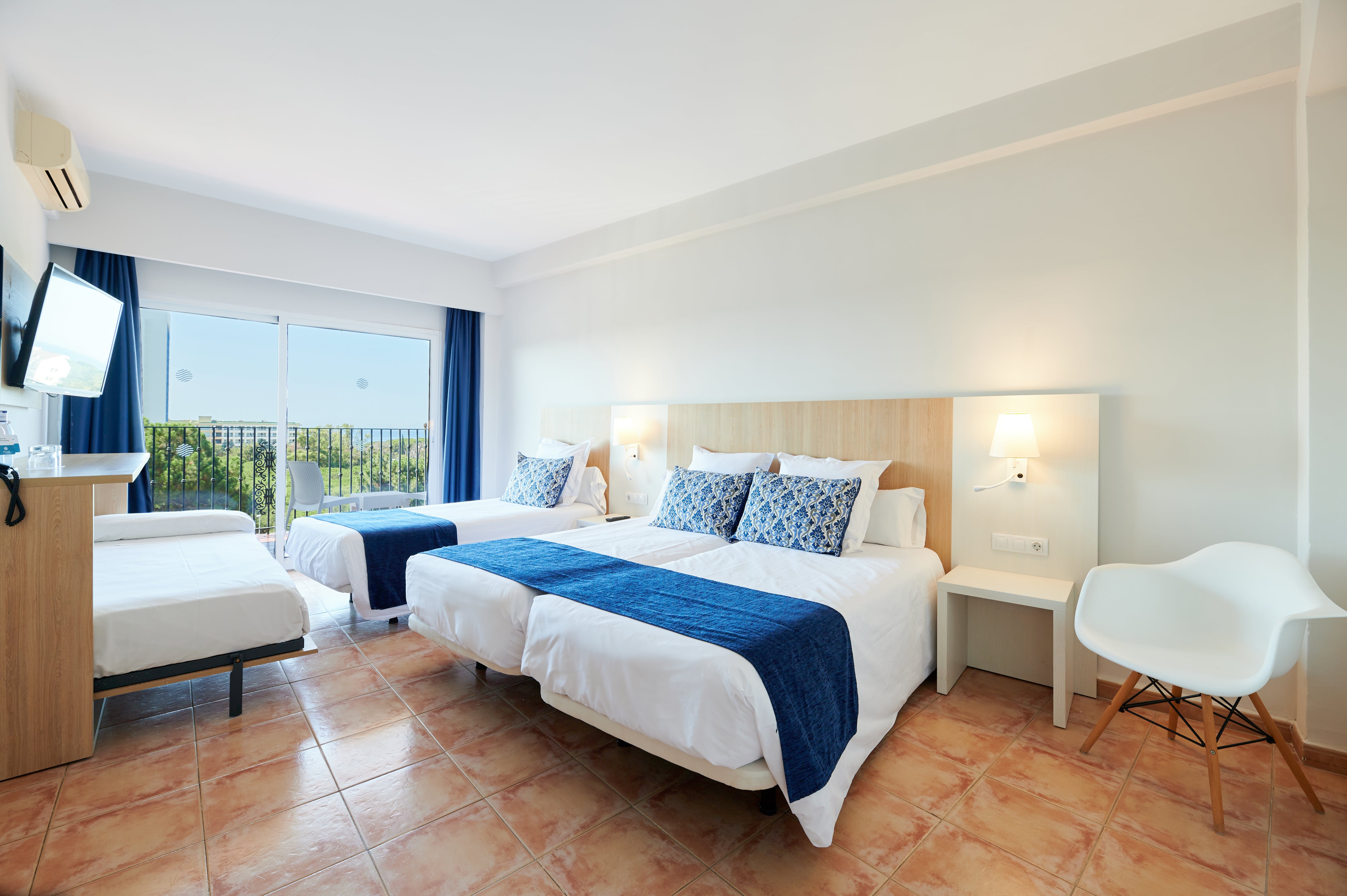 Family Room Standard