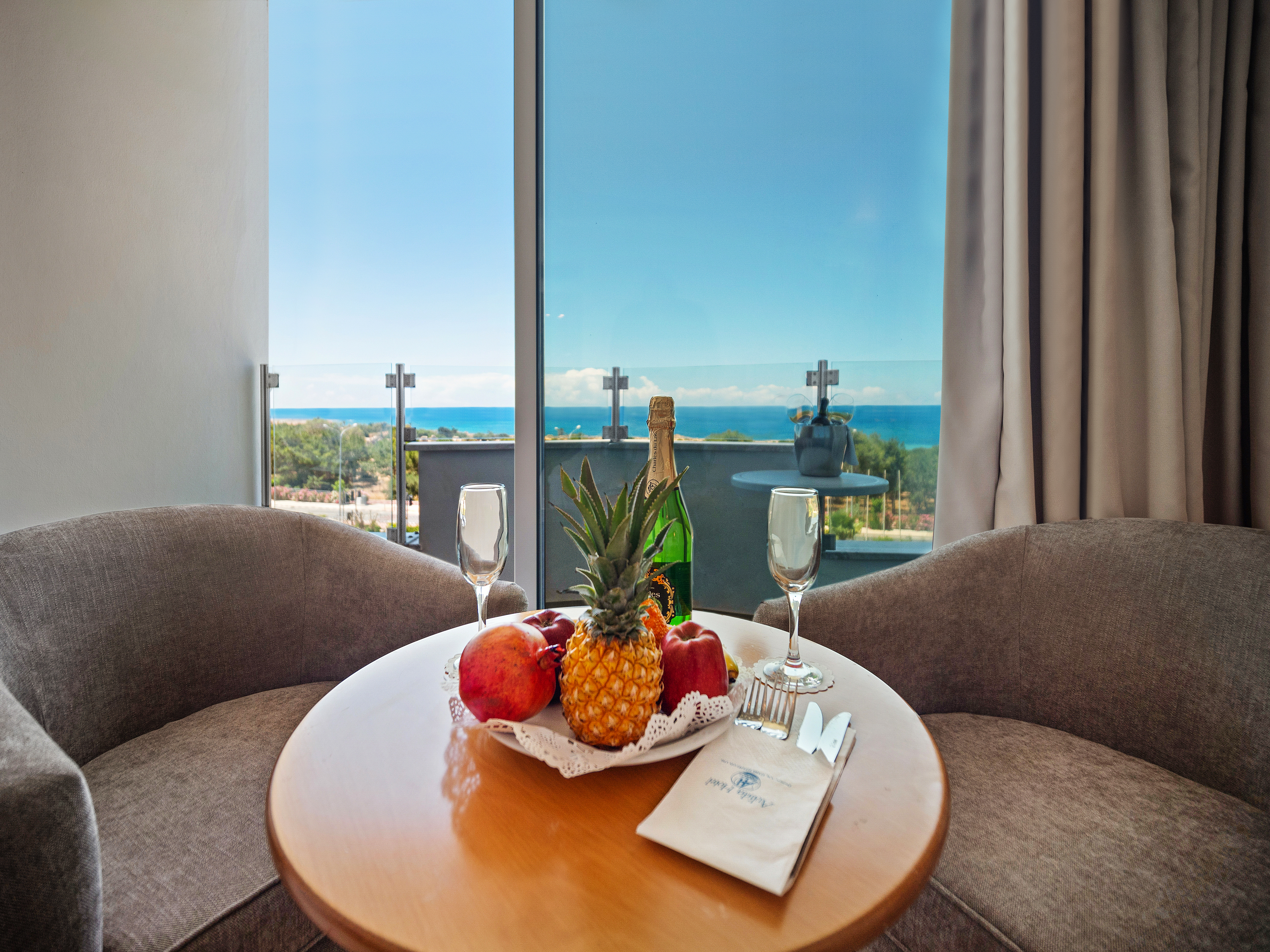 Double or Twin Sea View